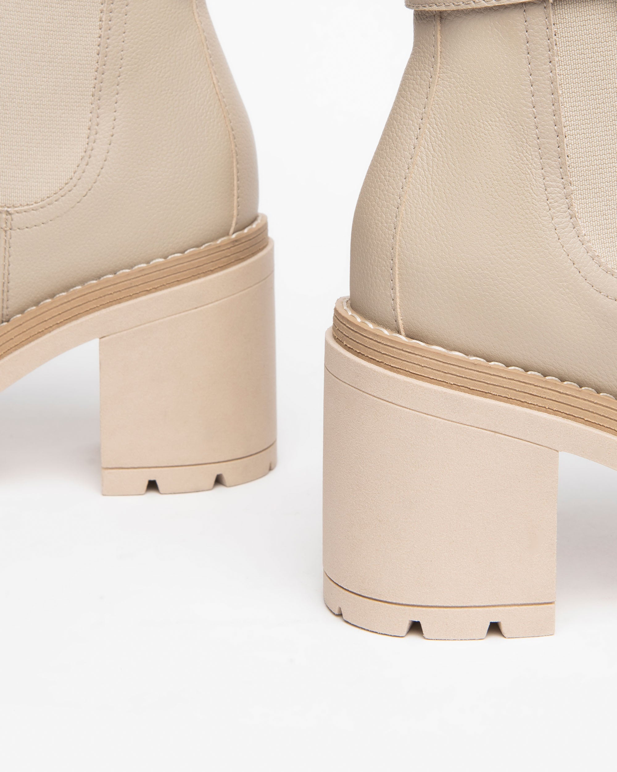 NeroGiardini Bottines Chelsea Femme Cuir Hiver