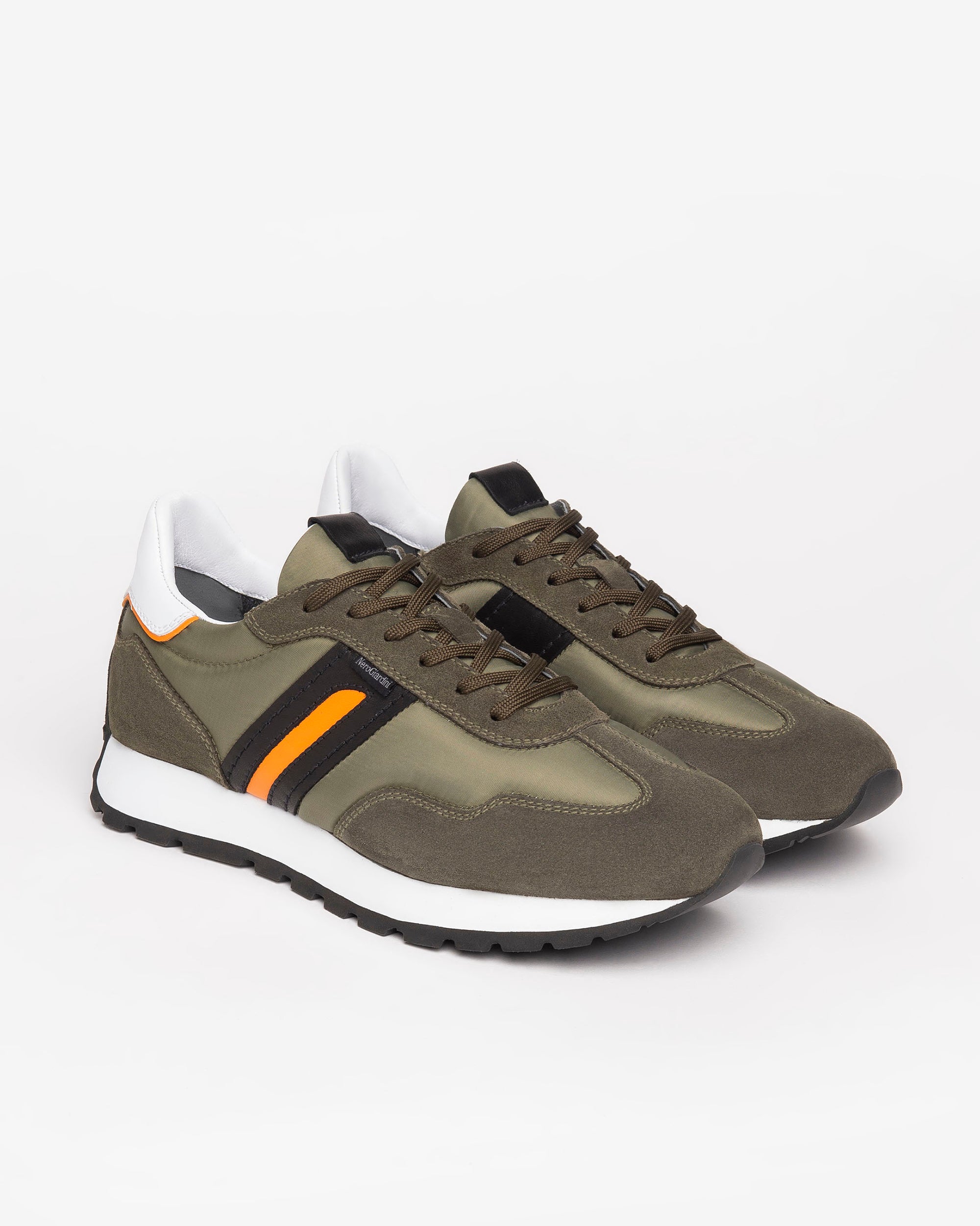 Nerogiardini Sneakers Homme Cuir Velours DryGo