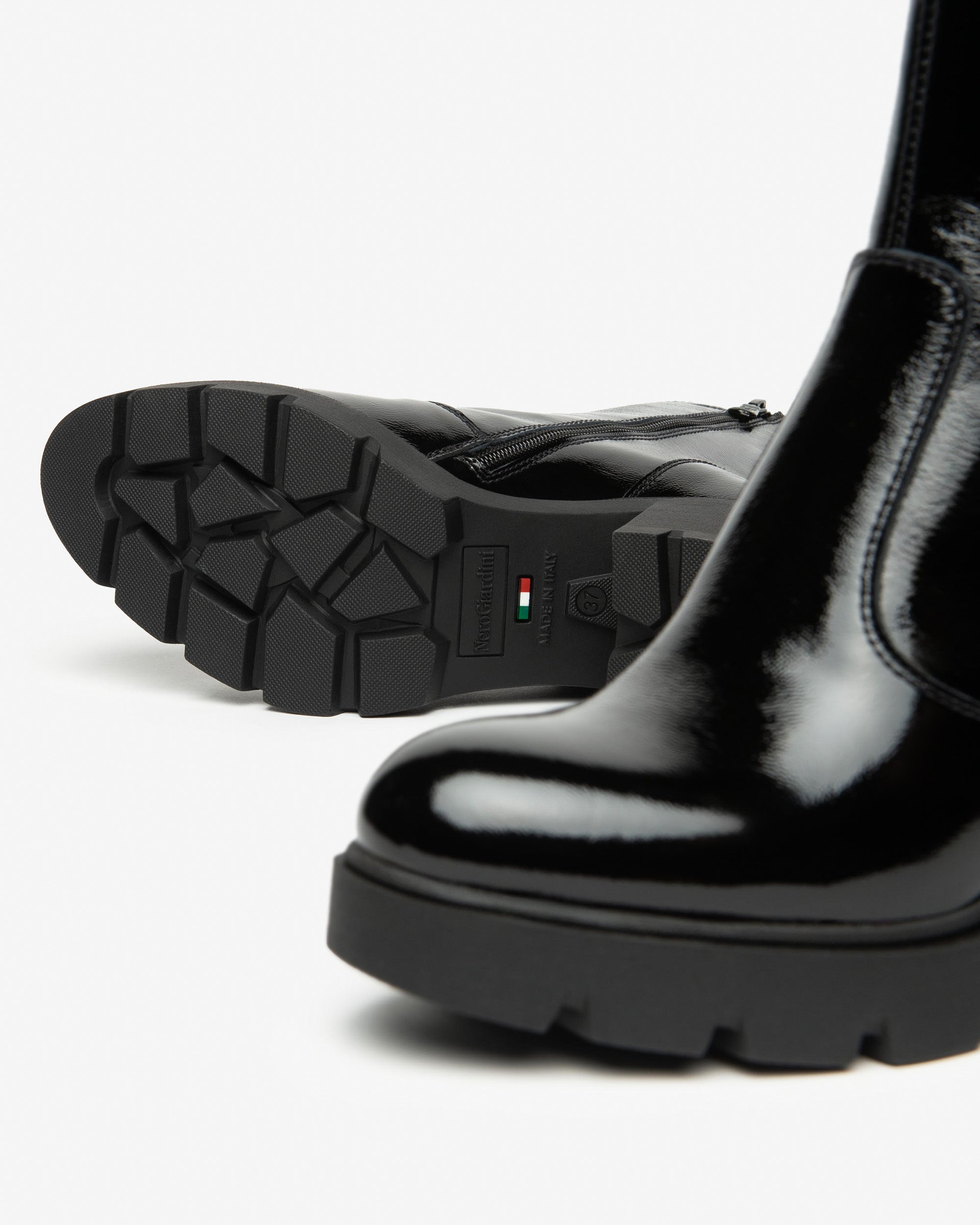 NeroGiardini Bottines Femme en Vernis Made in Italy