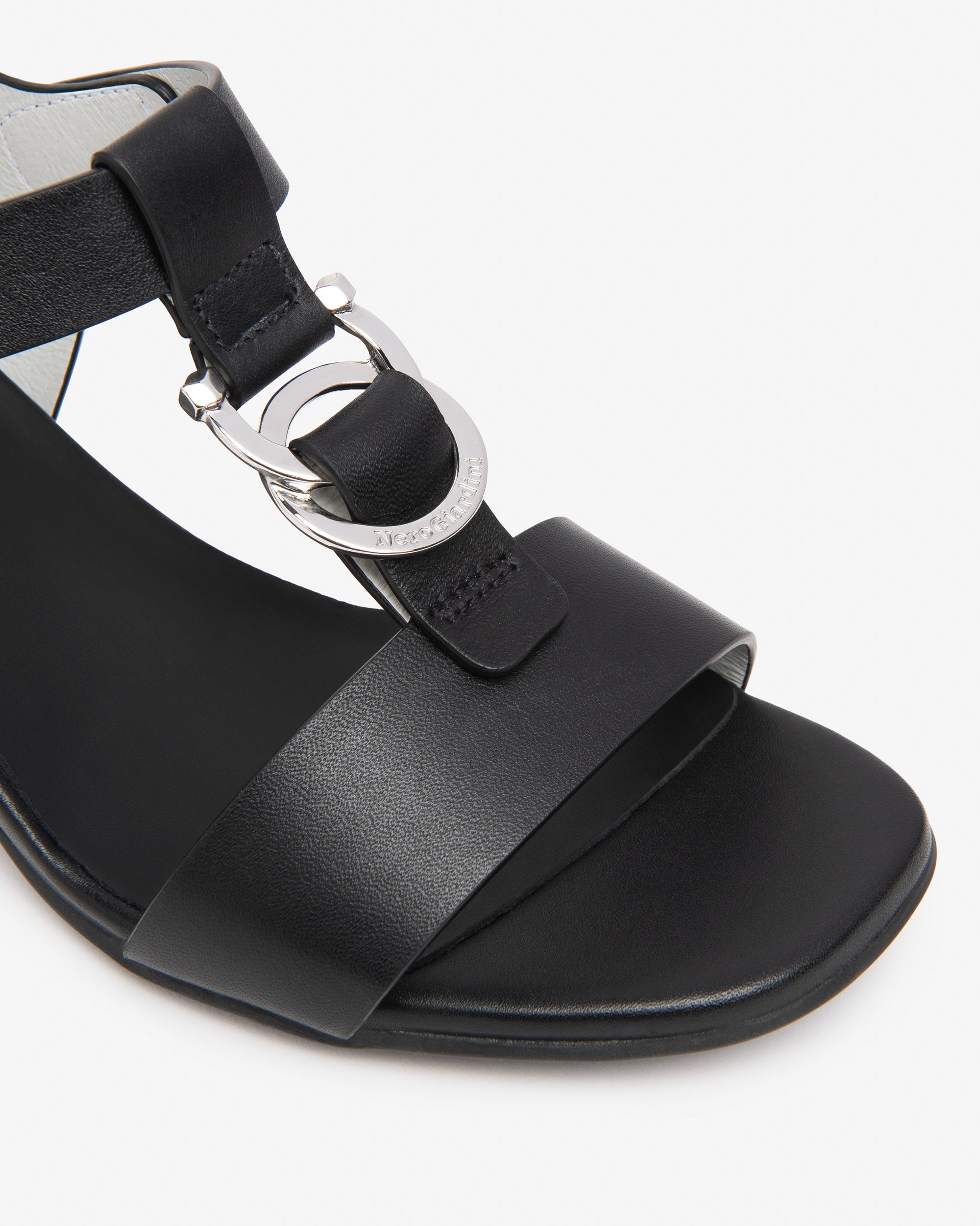 NeroGiardini Sandales Femme Cuir Été Italie