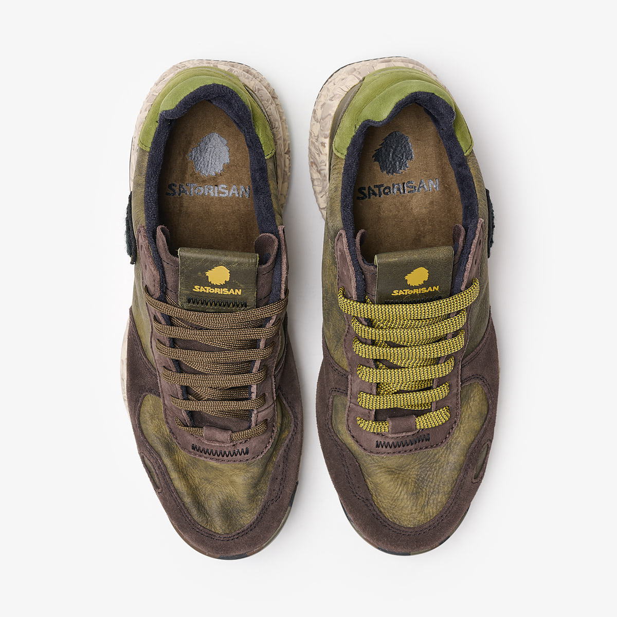 Satorisan Chacrona Premium Magnolia Bronze Black sneakers