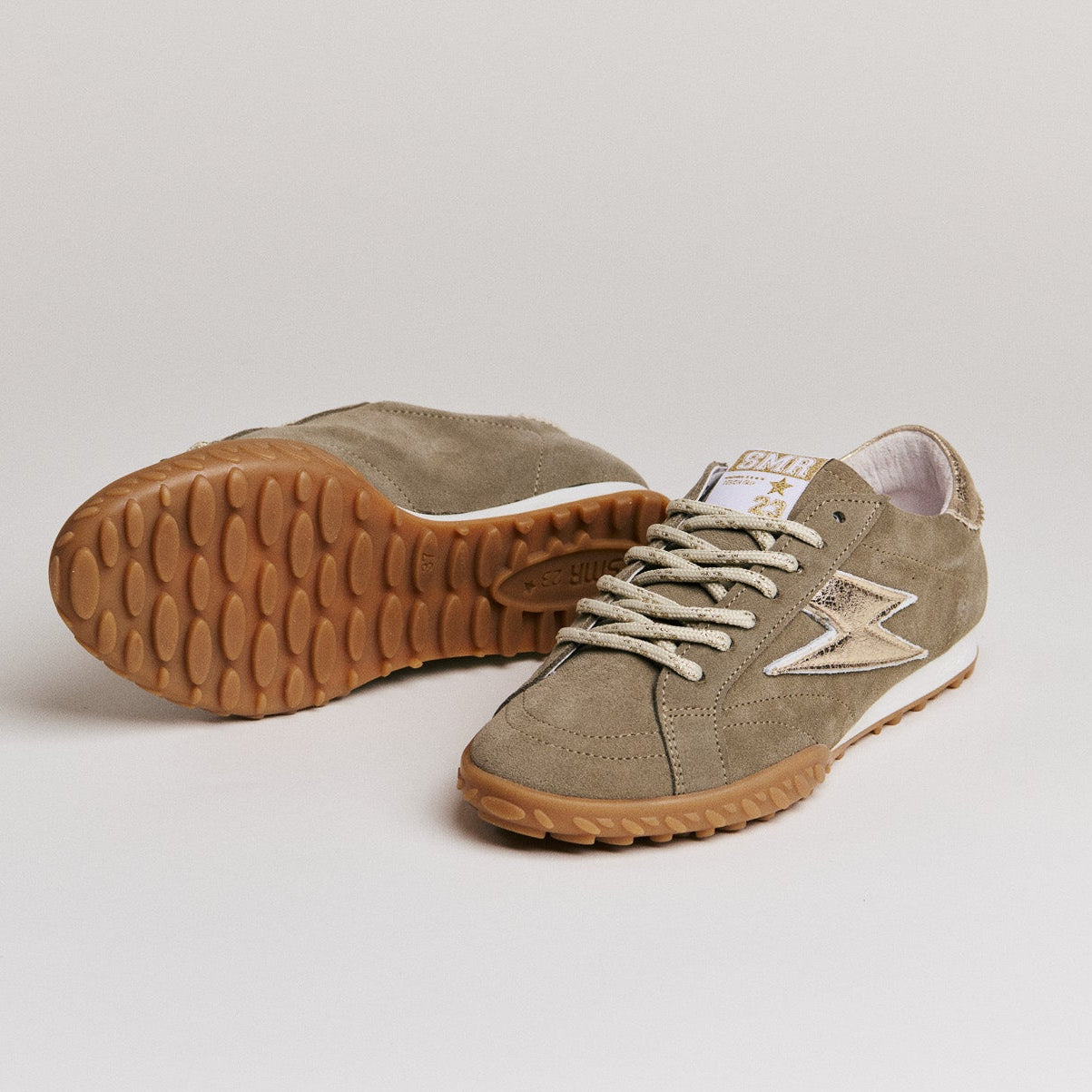 Semerdjian Mary D280 baskets daim kaki or