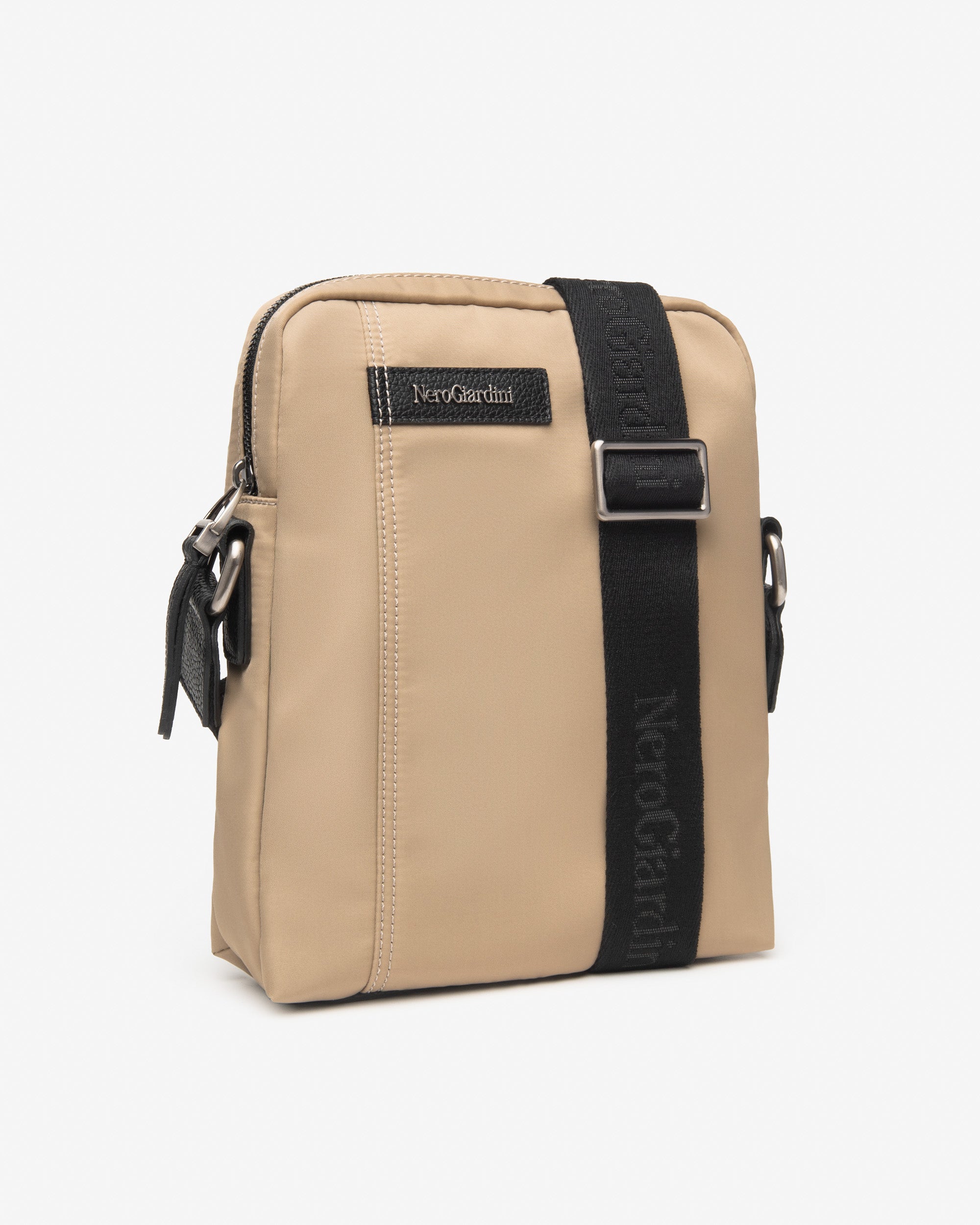 NeroGiardini Sacoche homme matière technique made in Italy