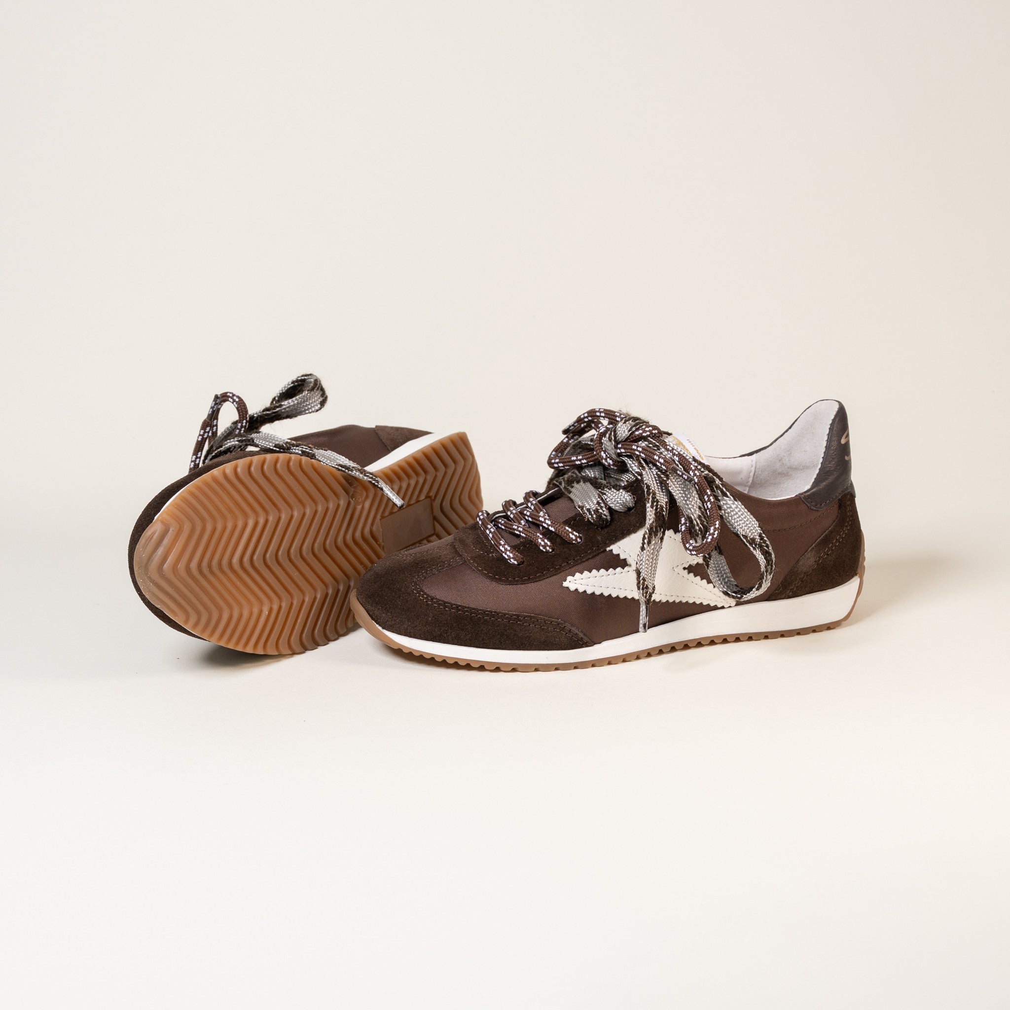 SMR June E278 baskets marron blanc taille 36