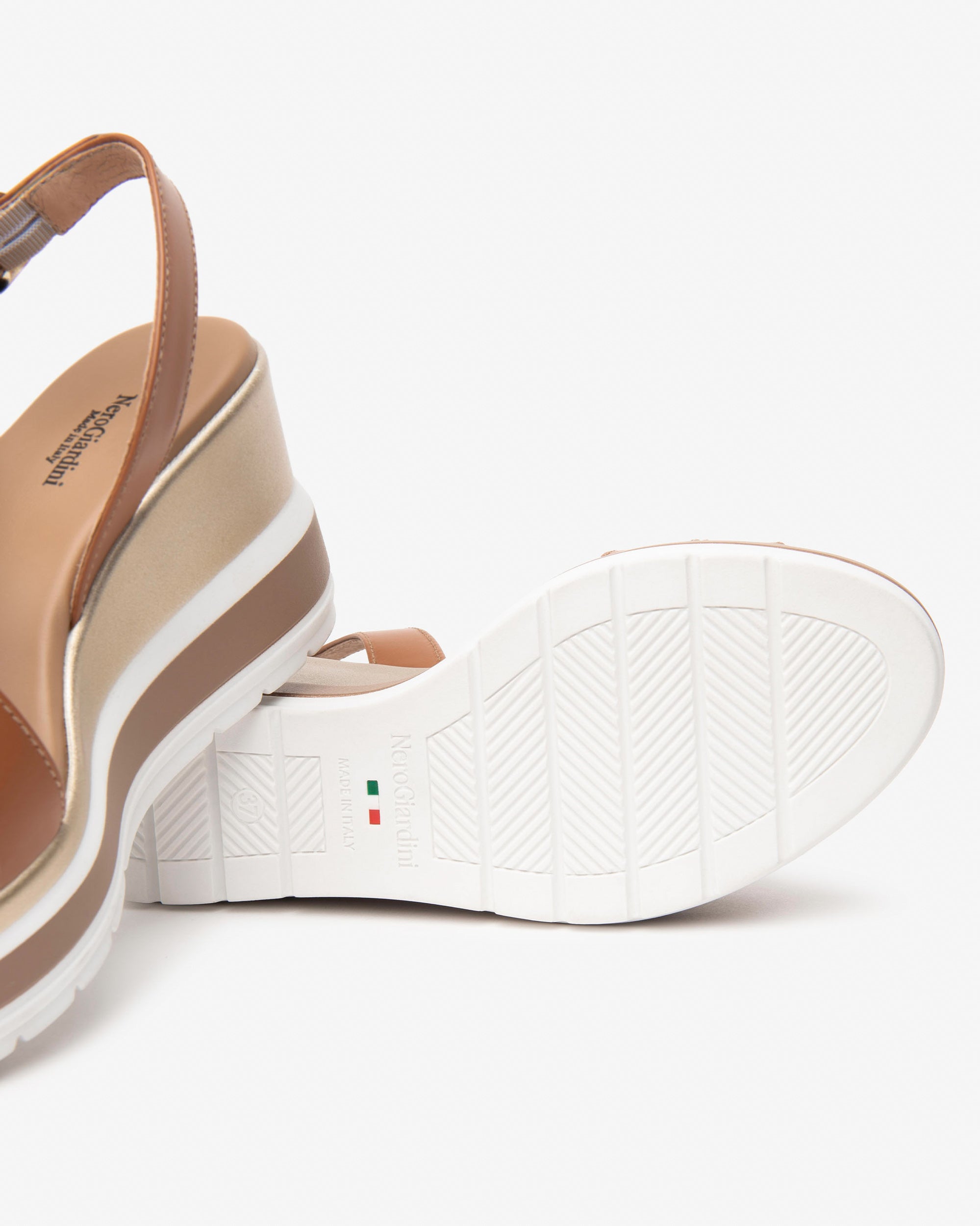 NeroGiardini Sandales sandales cuir femme 35-41 Italie