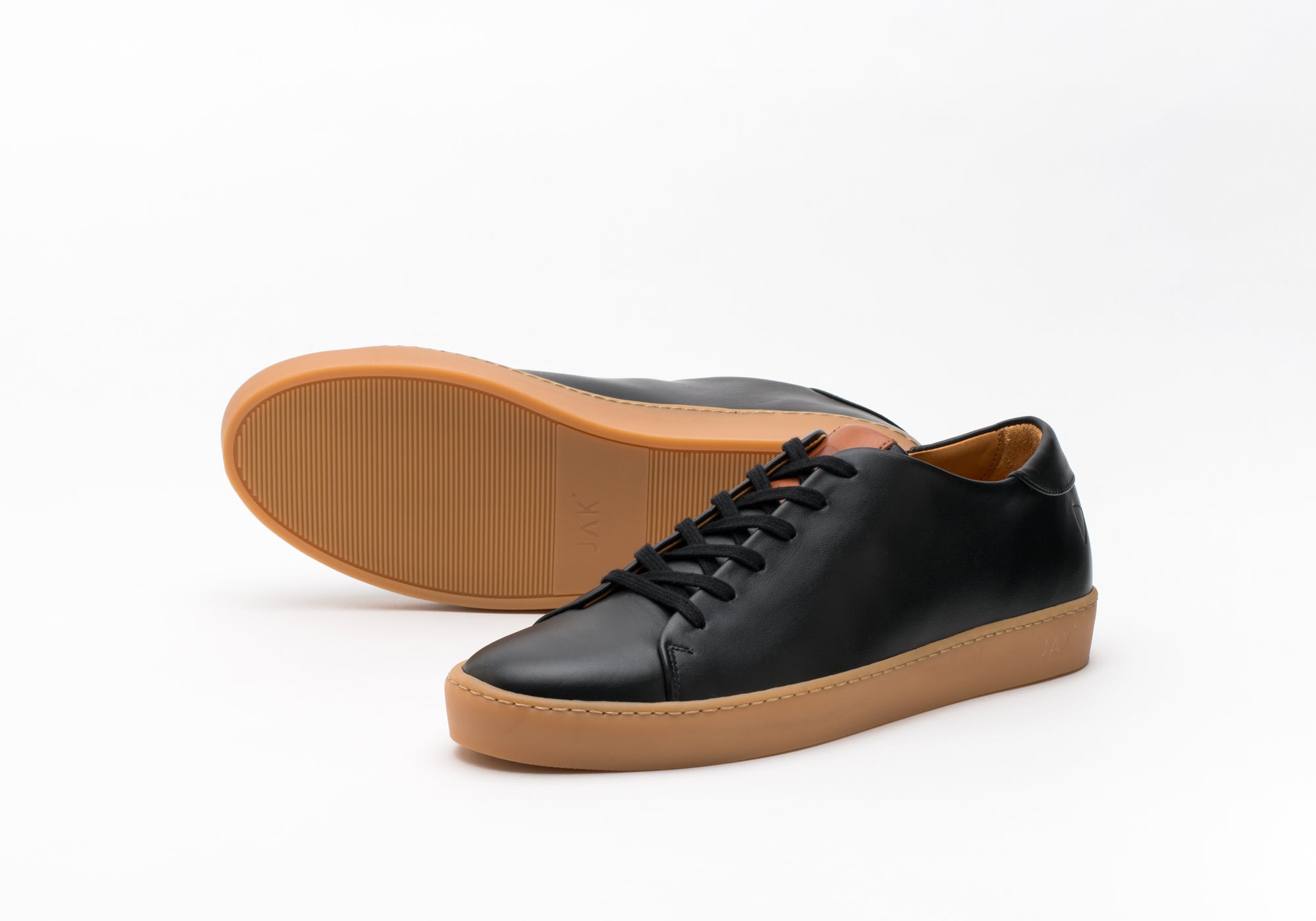 JAK Legacy Black Basket 39 Cuir Pleine Fleur