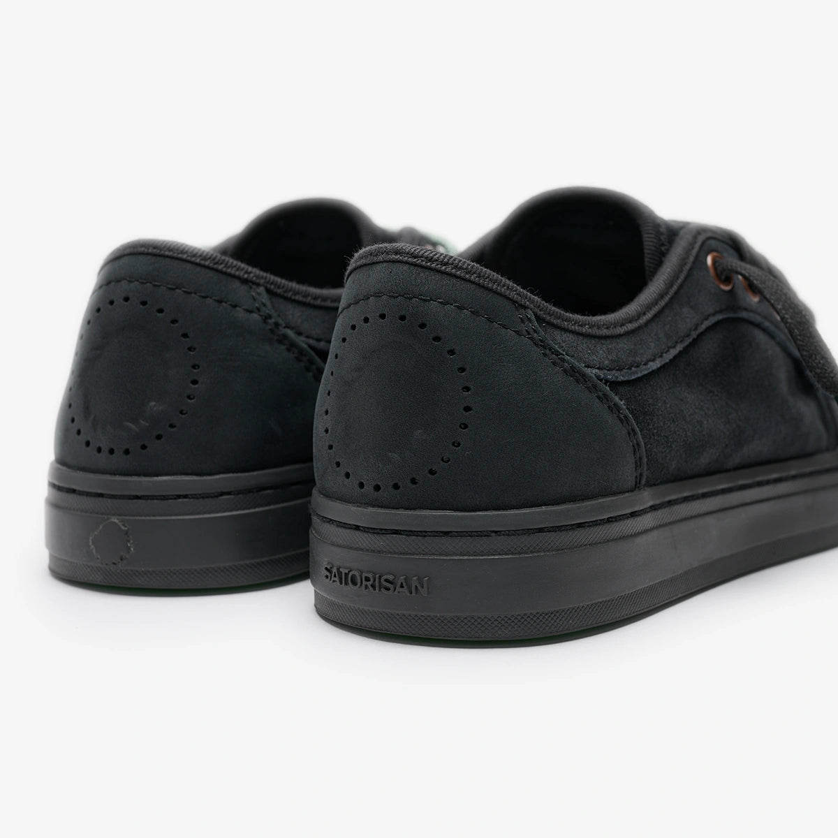 Satorisan Heisei Suede baskets Black Blush daim