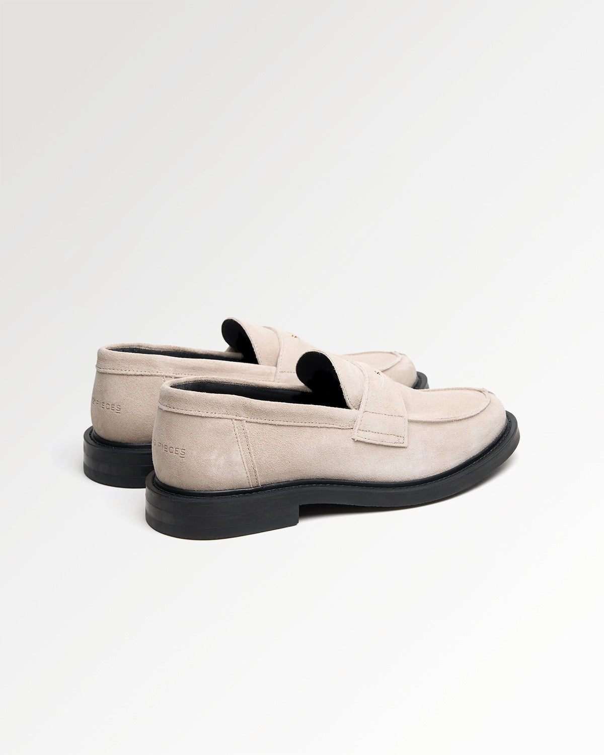 Filling Pieces Base Loafer mocassin blanc cassé suède