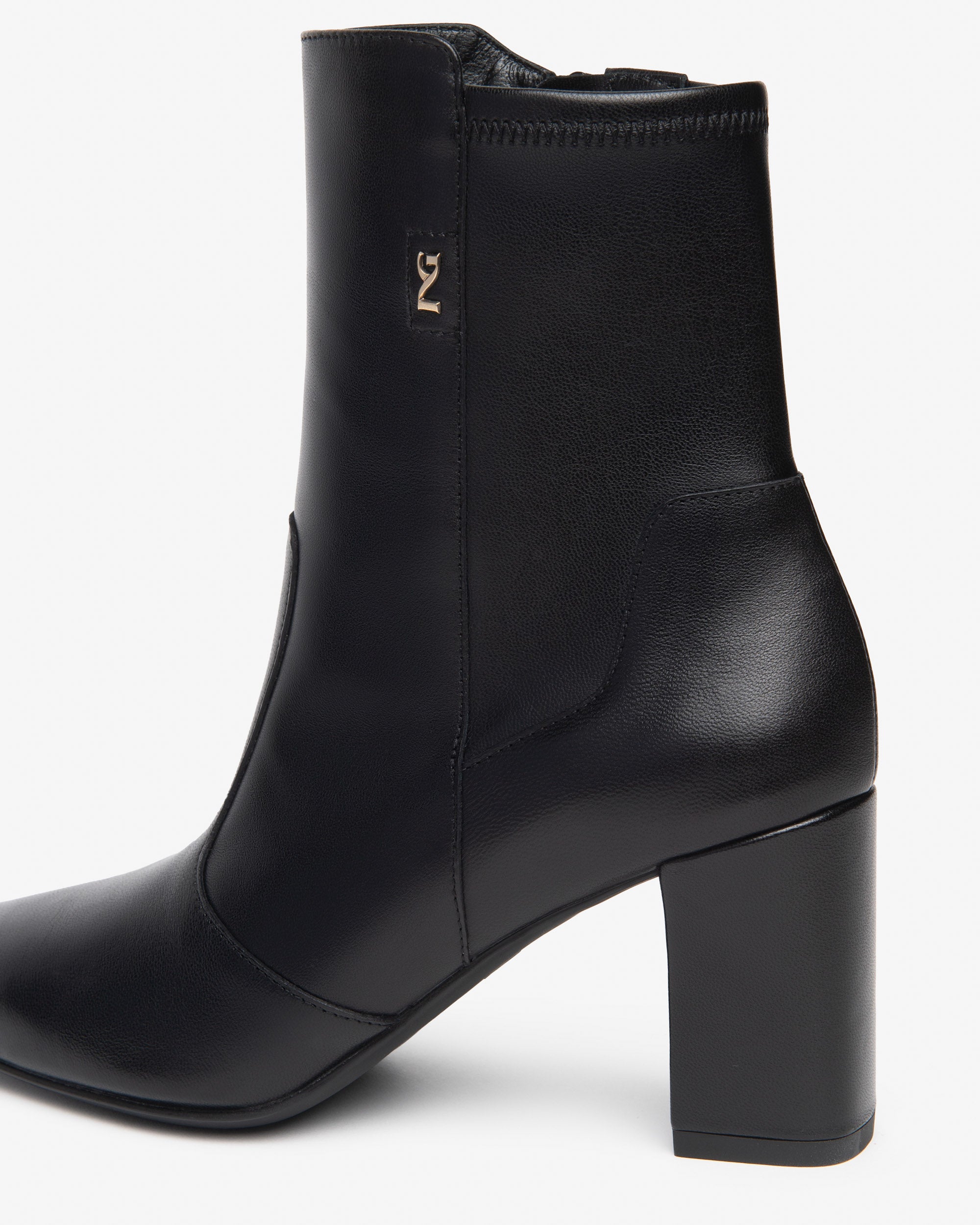 NeroGiardini Bottines Femme Cuir Talon 75 mm Zip
