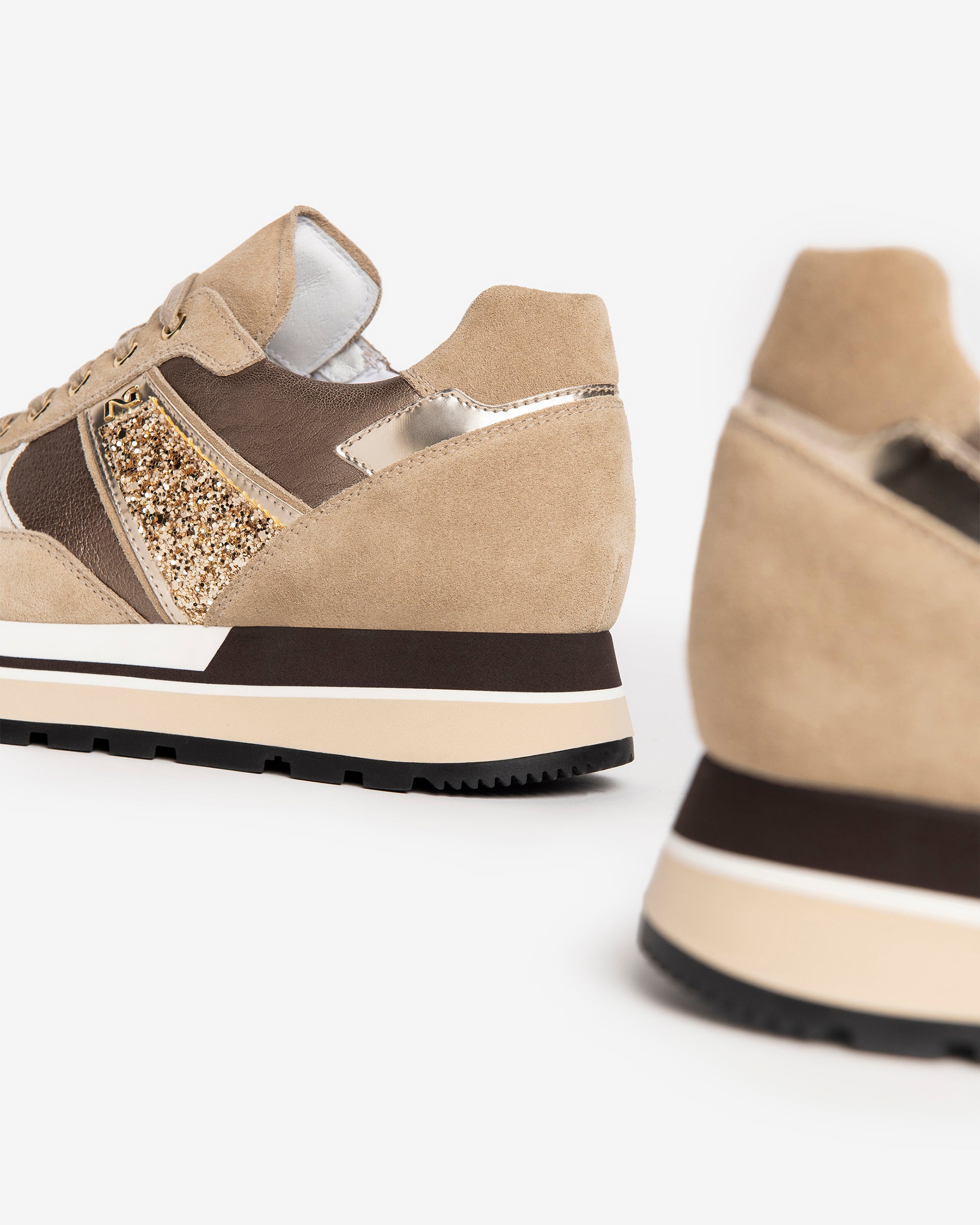 NeroGiardini Sneakers femme cuir velours confort