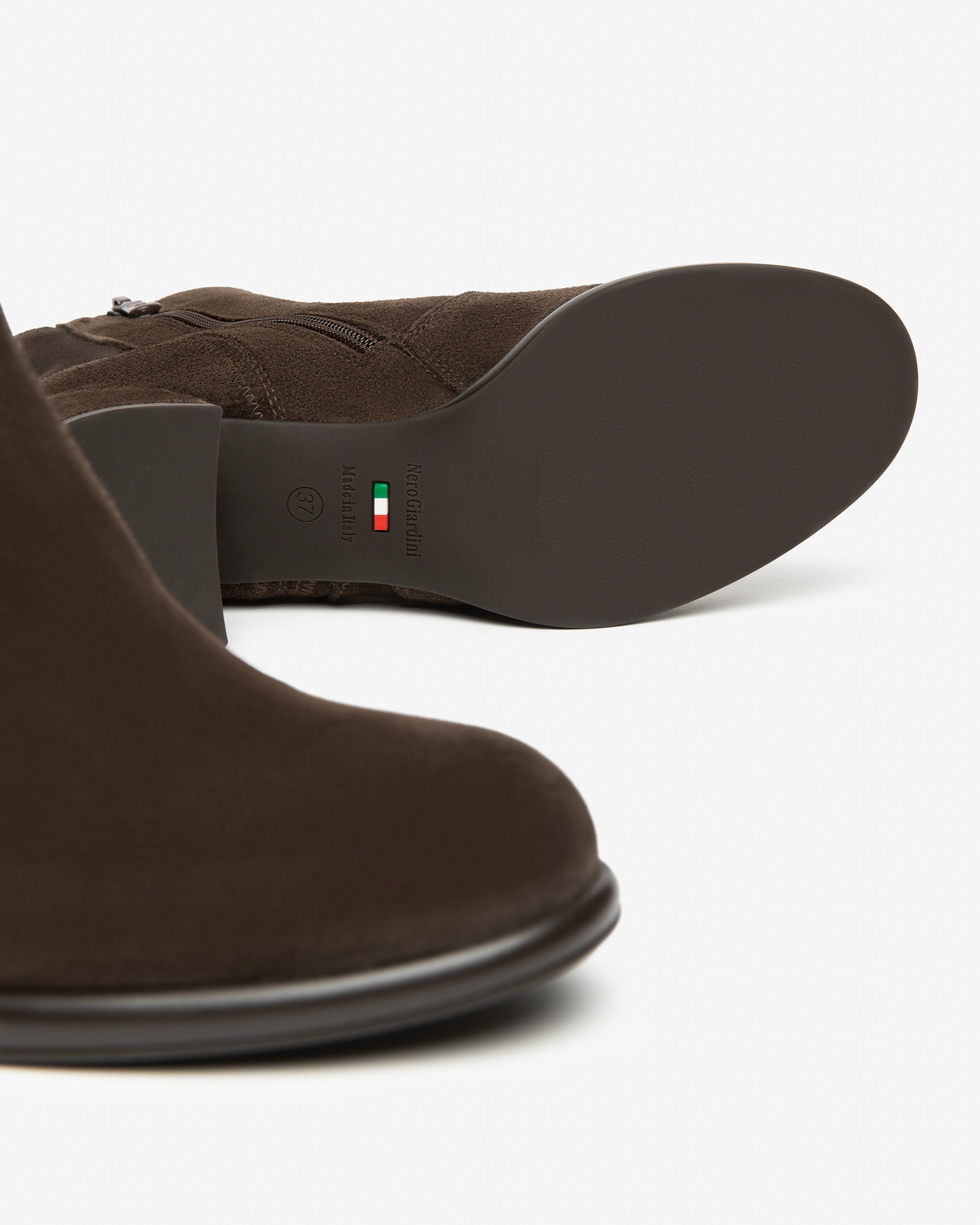 NeroGiardini Bottines Femme Daim Technique Confort Ville