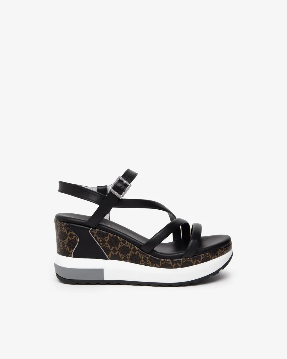 Nerogiardini Sandales Femme Cuir Nu-pieds Italie