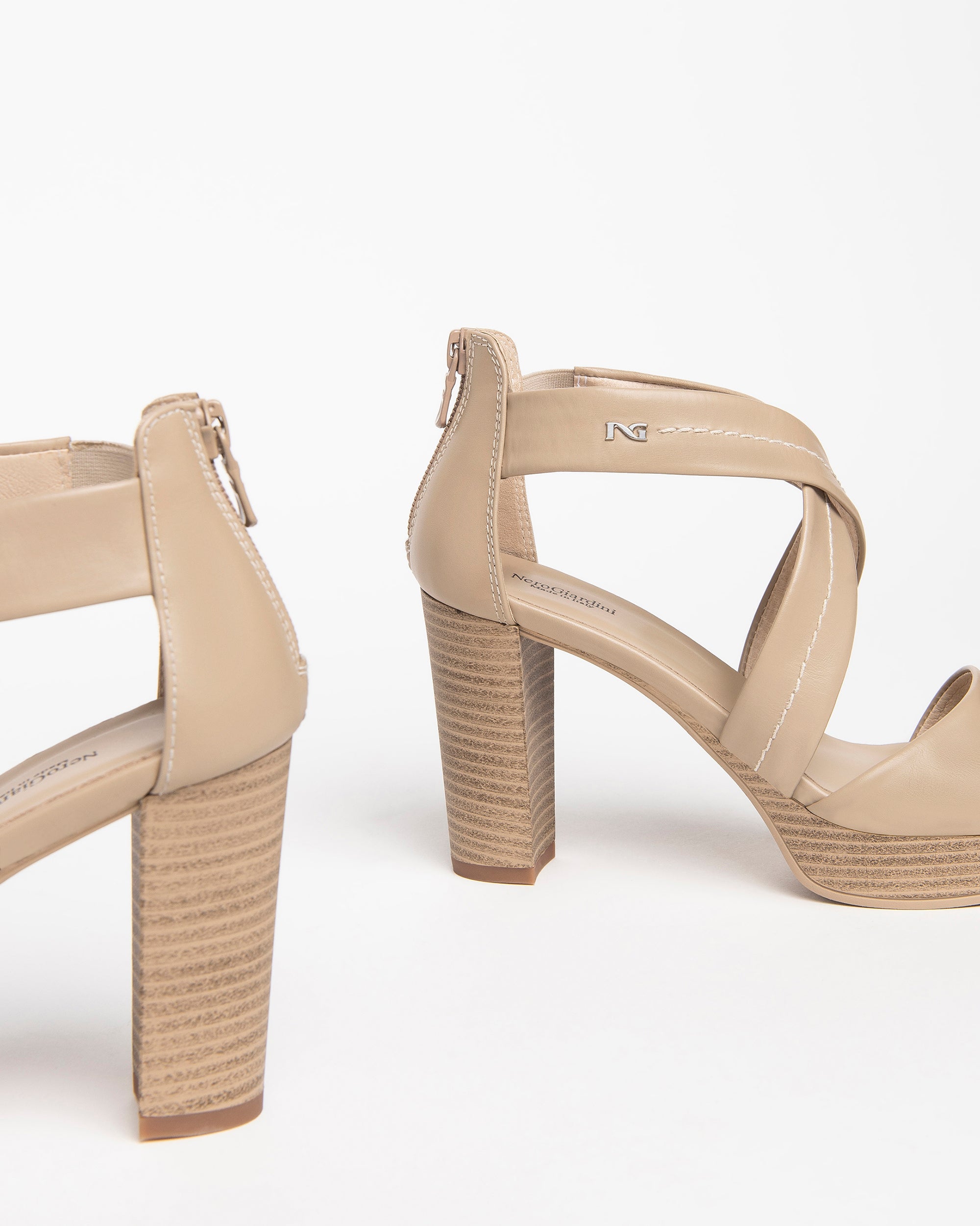 NeroGiardini Sandales Cuir Femme Été Confort 38 Italie