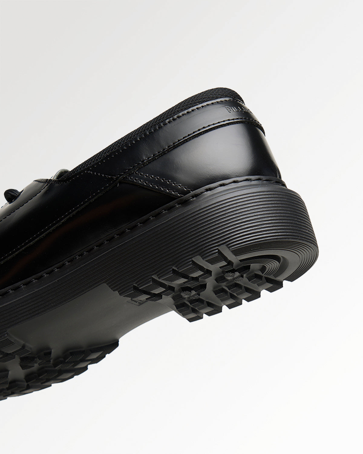 Filling Pieces Sea Tek Polido baskets cuir noir