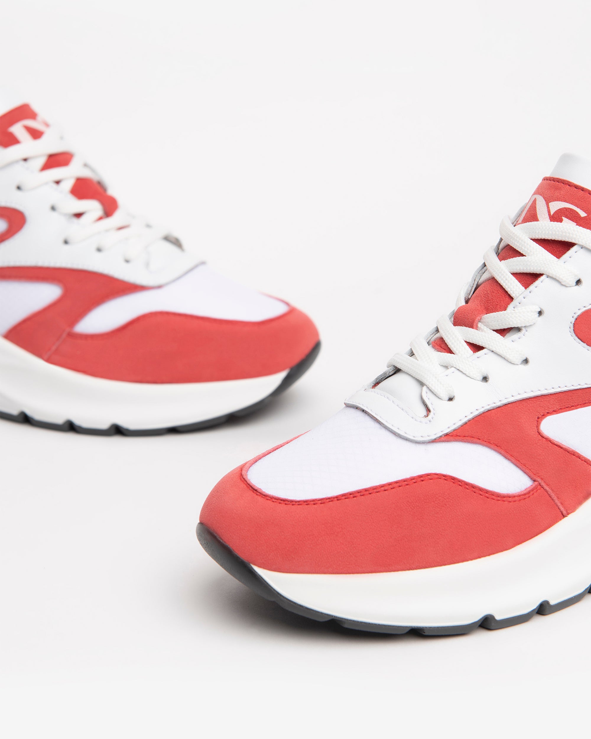 Nerogiardini Sneakers Femme Cuir Velours Semelle 4,5 cm