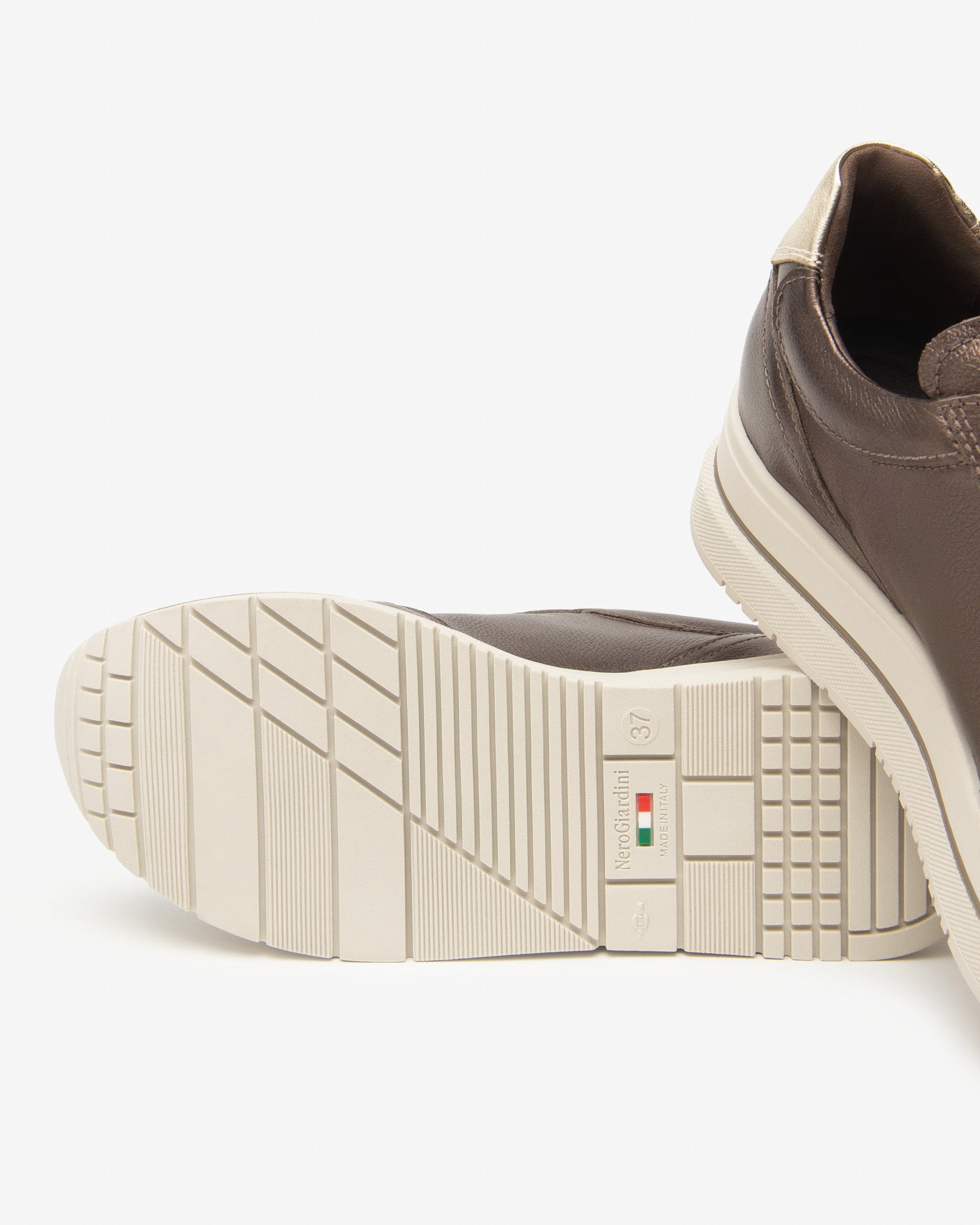 NeroGiardini Sneakers Femme Cuir DryGo Memory