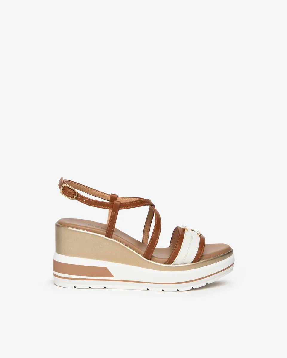 NeroGiardini Sandales sandale cuir femme confort été