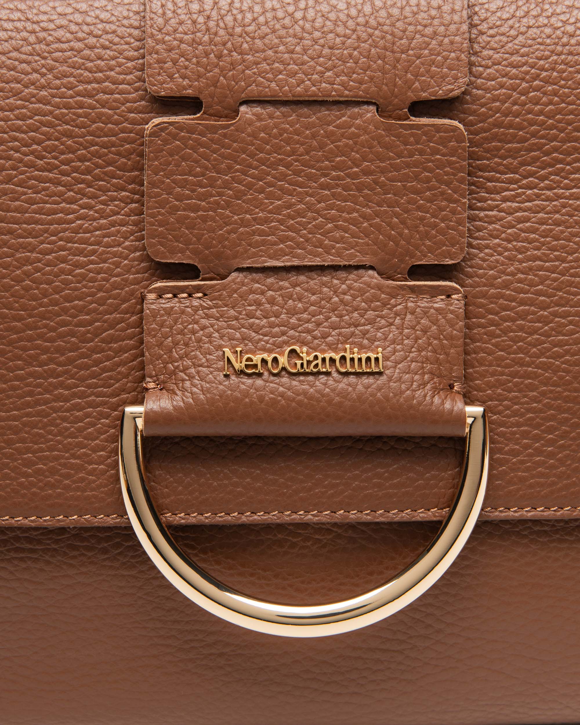 NeroGiardini Sacs sac bandoulière femme cuir Italie