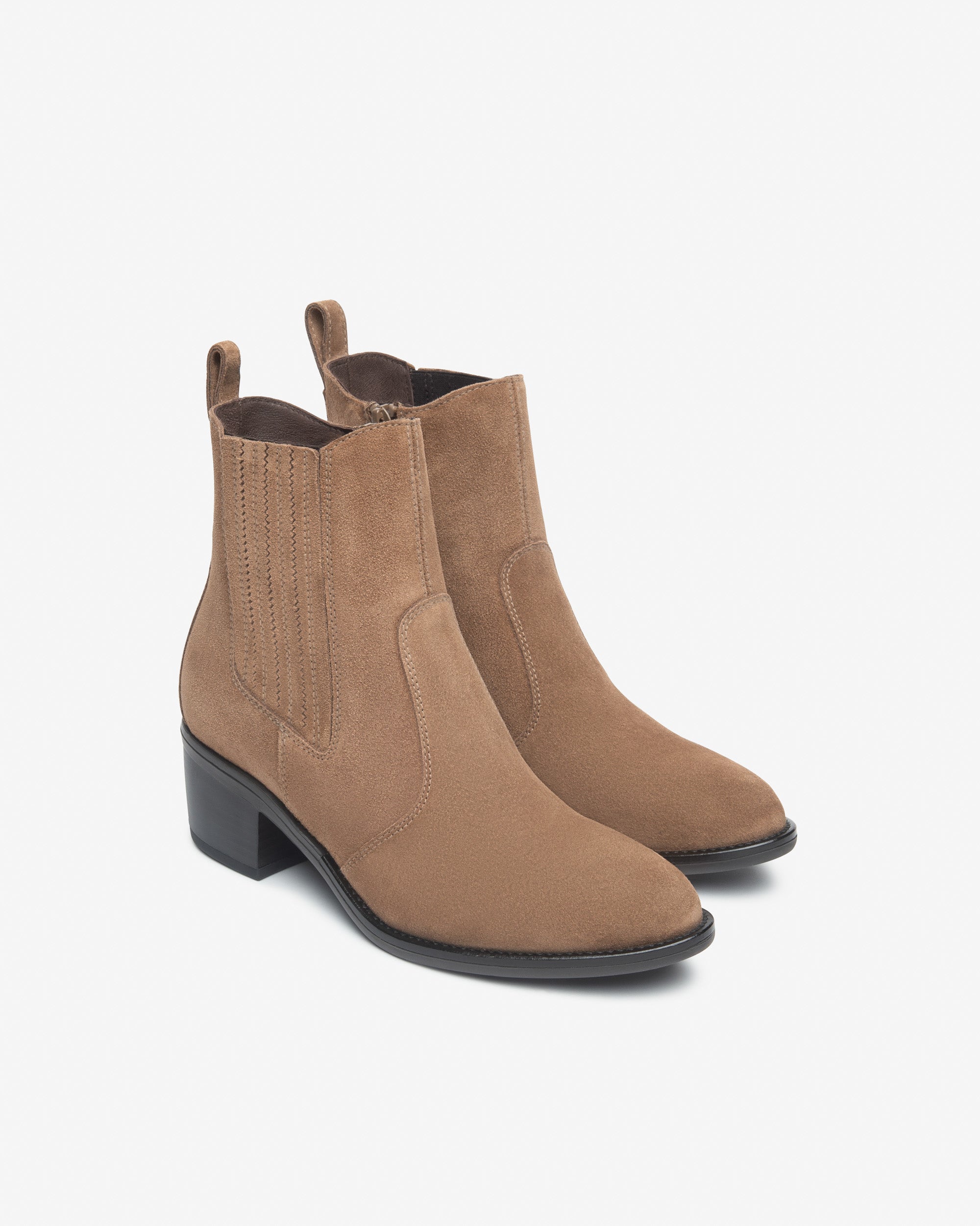 NeroGiardini Bottines Chelsea Femme Cuir Velours