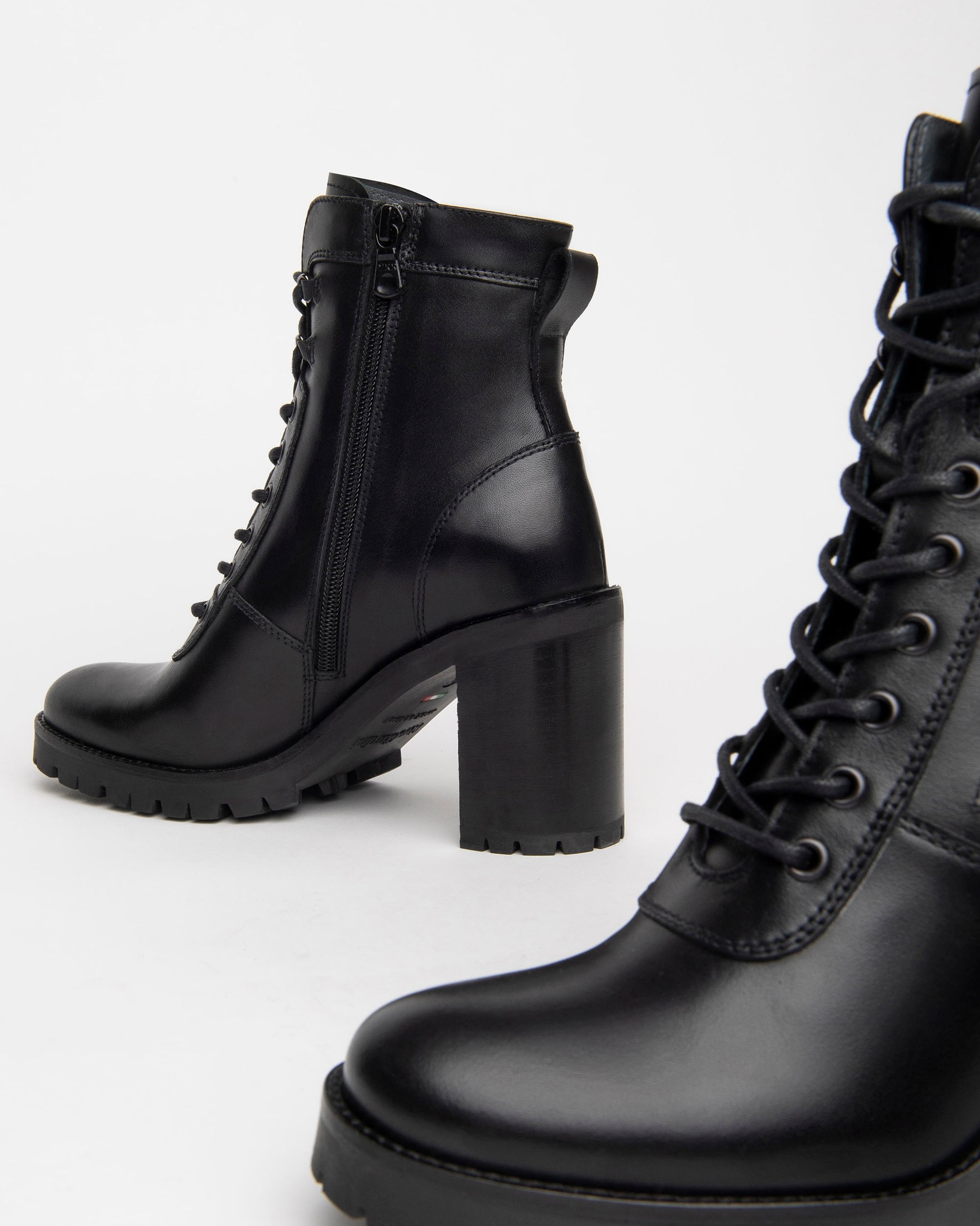 NeroGiardini Bottines Femme en Cuir Boots lacets talon 9 cm