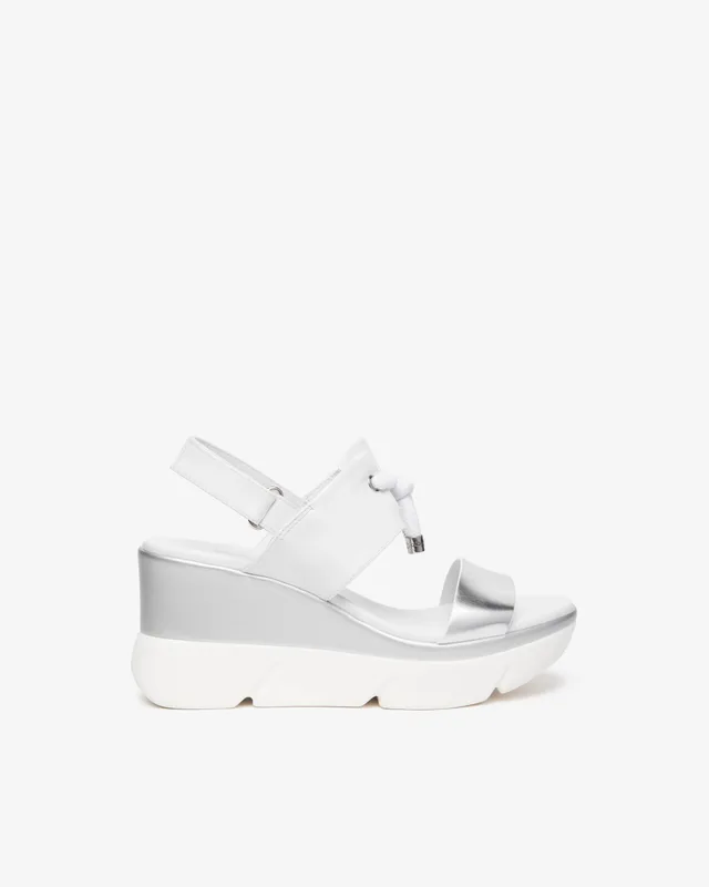 NeroGiardini Sandales femme cuir taille 38 été