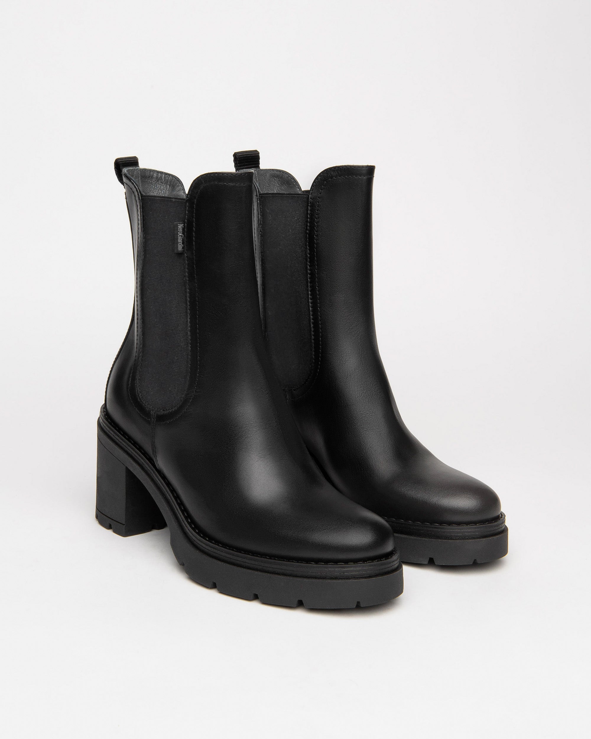 NeroGiardini Bottines Chelsea Femme Velours