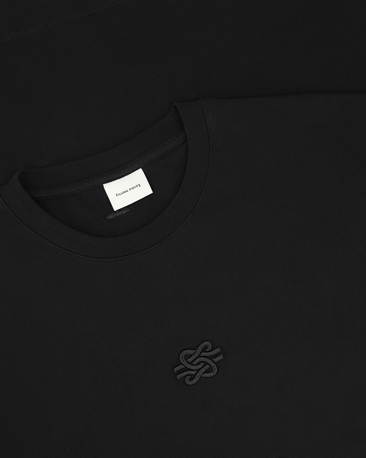 Filling Pieces Boxy Embroidered t-shirt noir coton