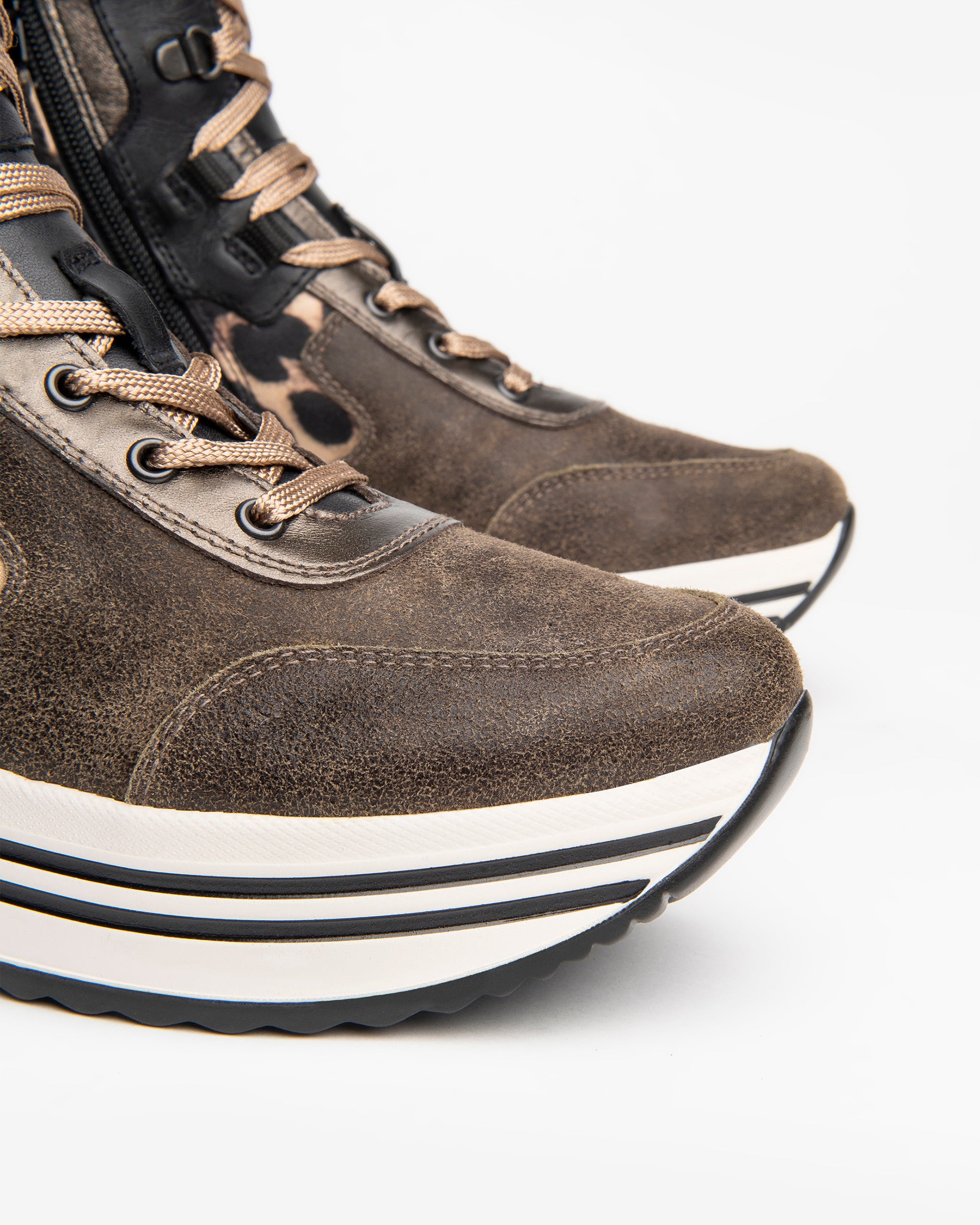 Nerogiardini Sneakers montantes femme cuir DryGo