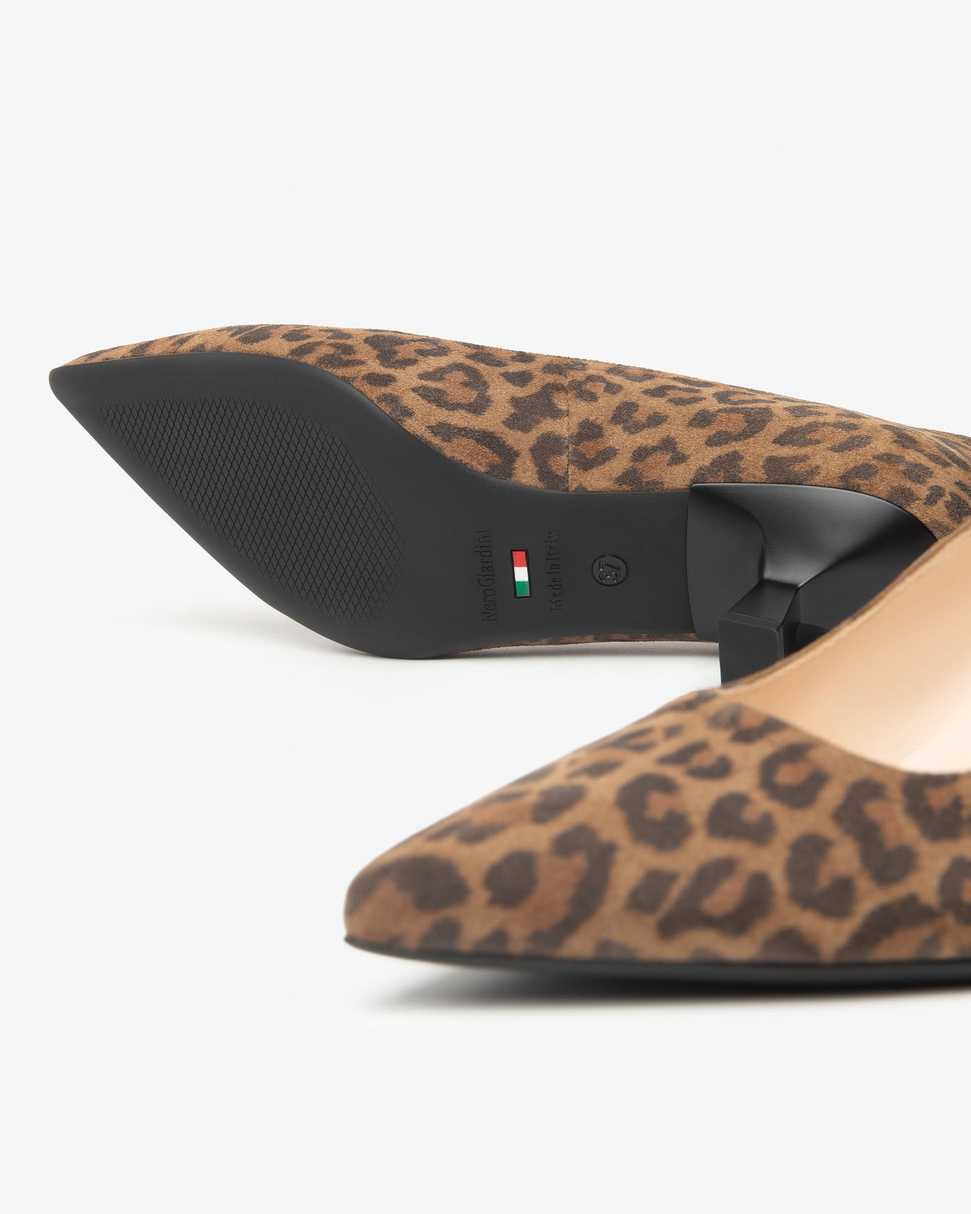 NeroGiardini Escarpins Femme Cuir Velours Léopard 38