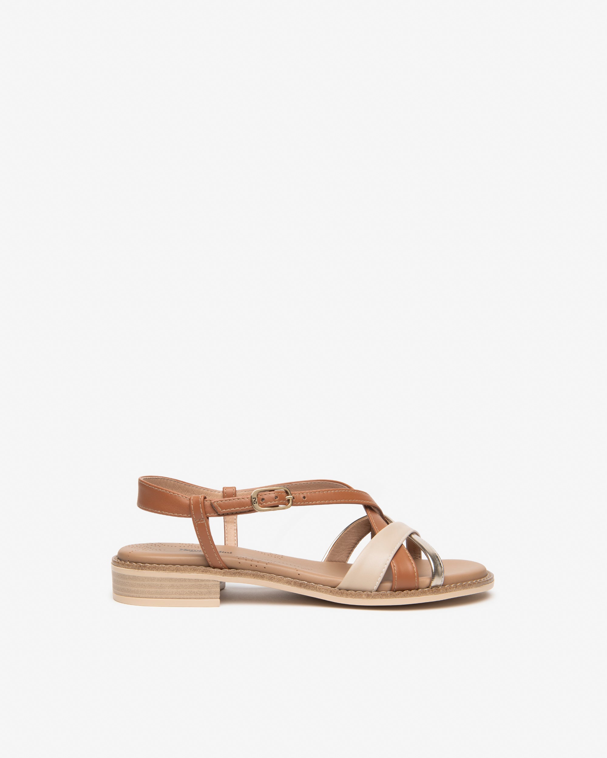 NeroGiardini Sandales nu-pieds cuir femme technique été