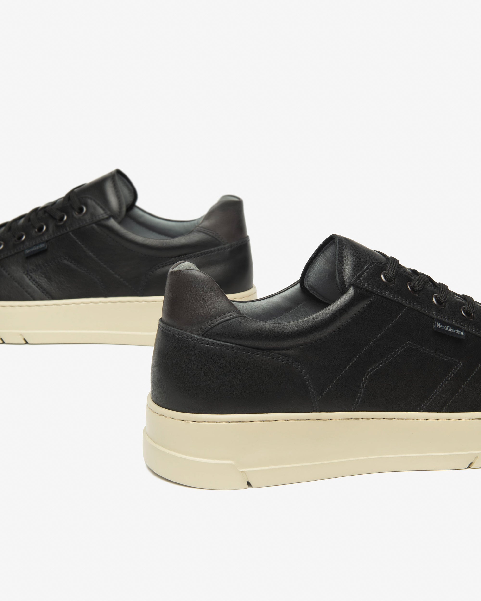 Nerogiardini Sneakers Sneakers Homme en Cuir Automne Hiver