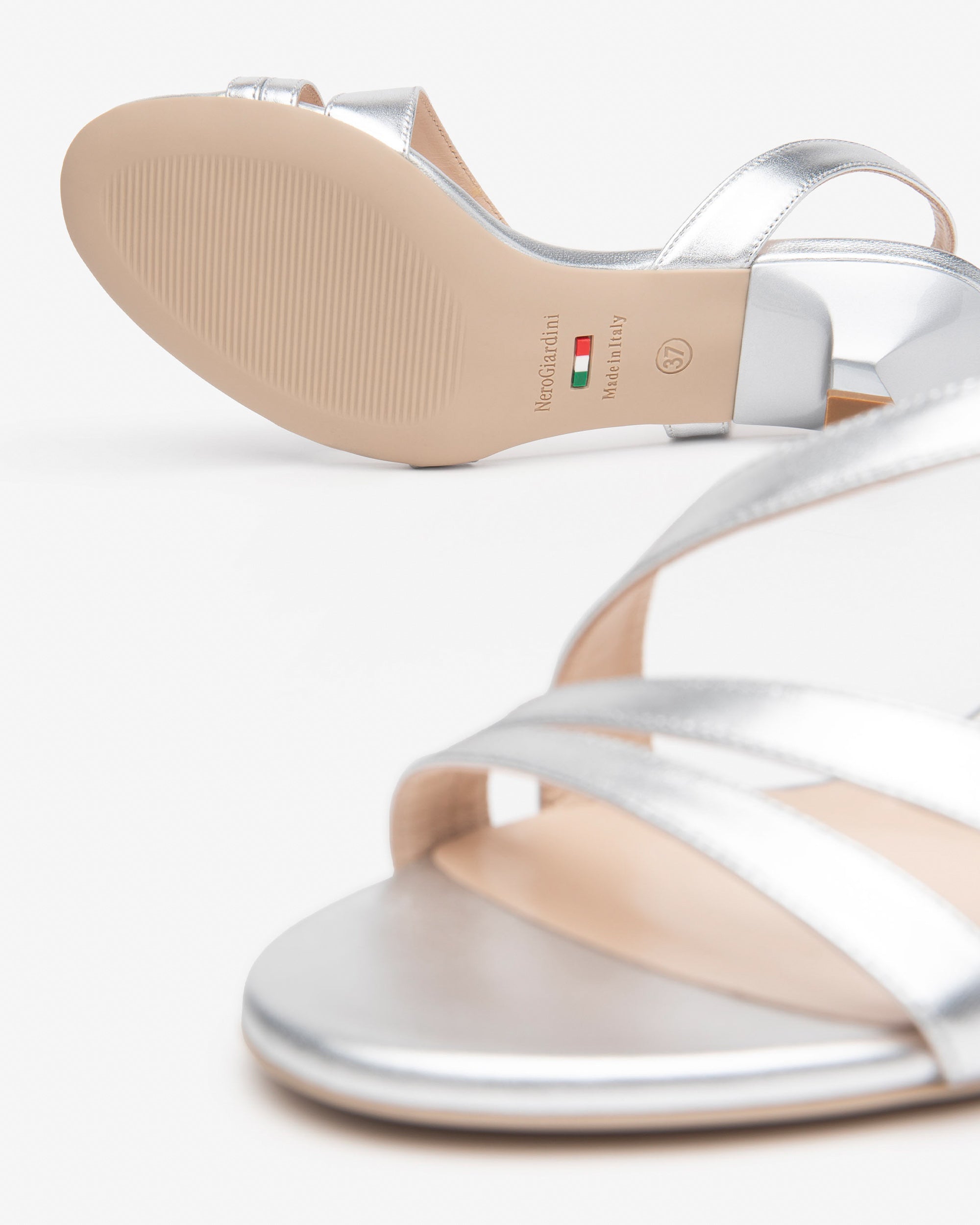 NeroGiardini Sandales Femme Cuir Premium Mariage