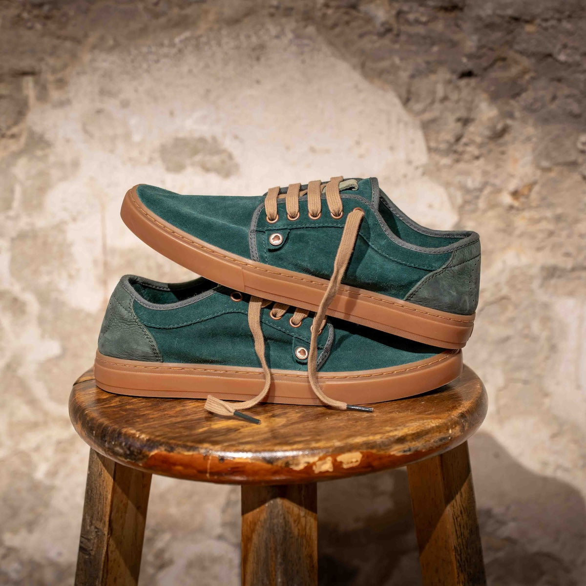 Satorisan Heisei Suede sneakers daim Dry Seaweed