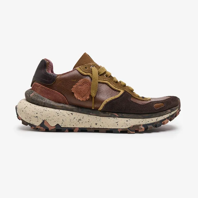 Satorisan Chacrona Metta Buckingham baskets cuir marron