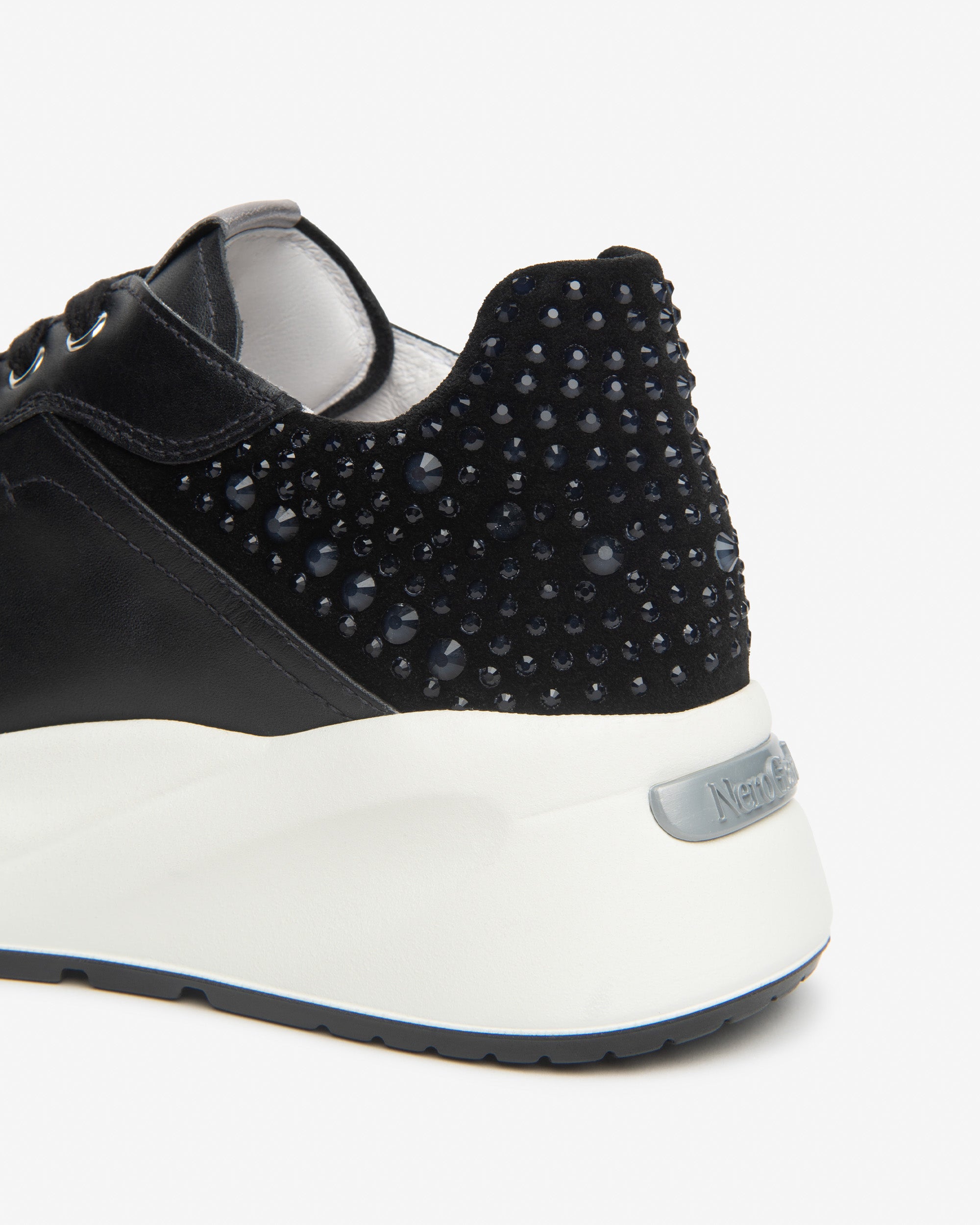 NeroGiardini Sneakers Baskets Femme Cuir Velours Confort