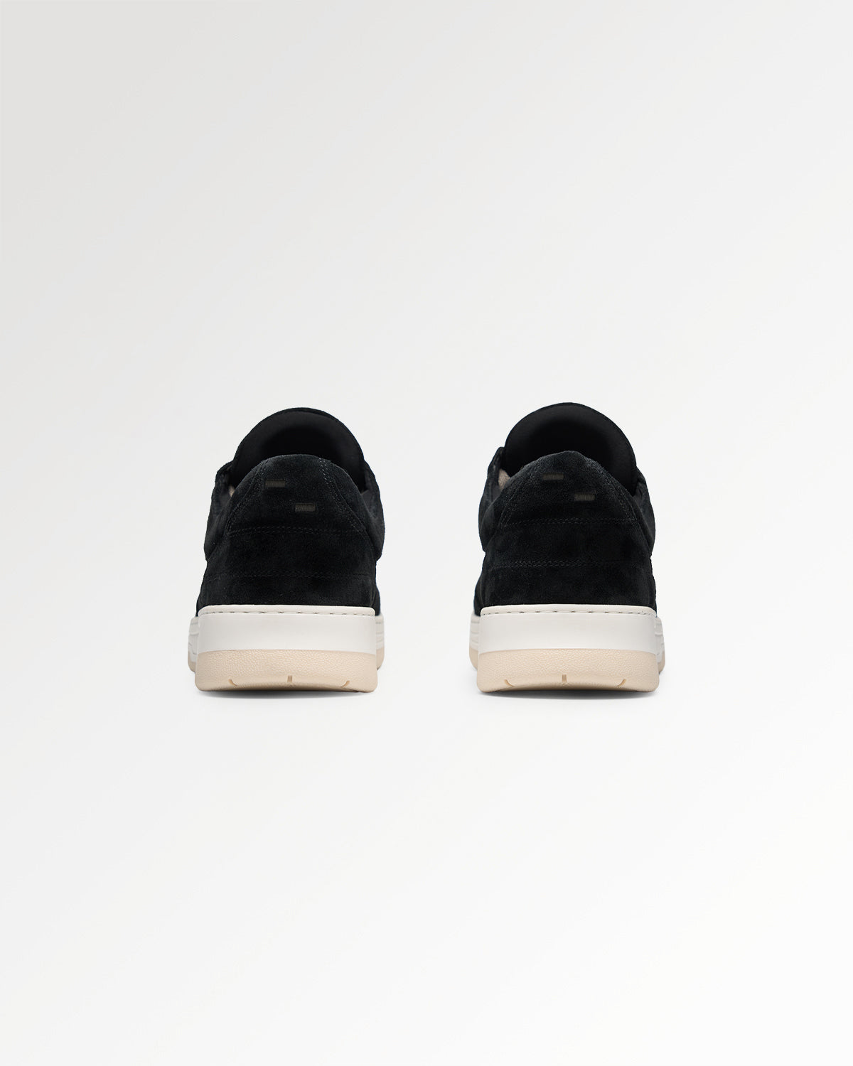 Filling Pieces Low Vise Sneakers noires suède pointure 39-46