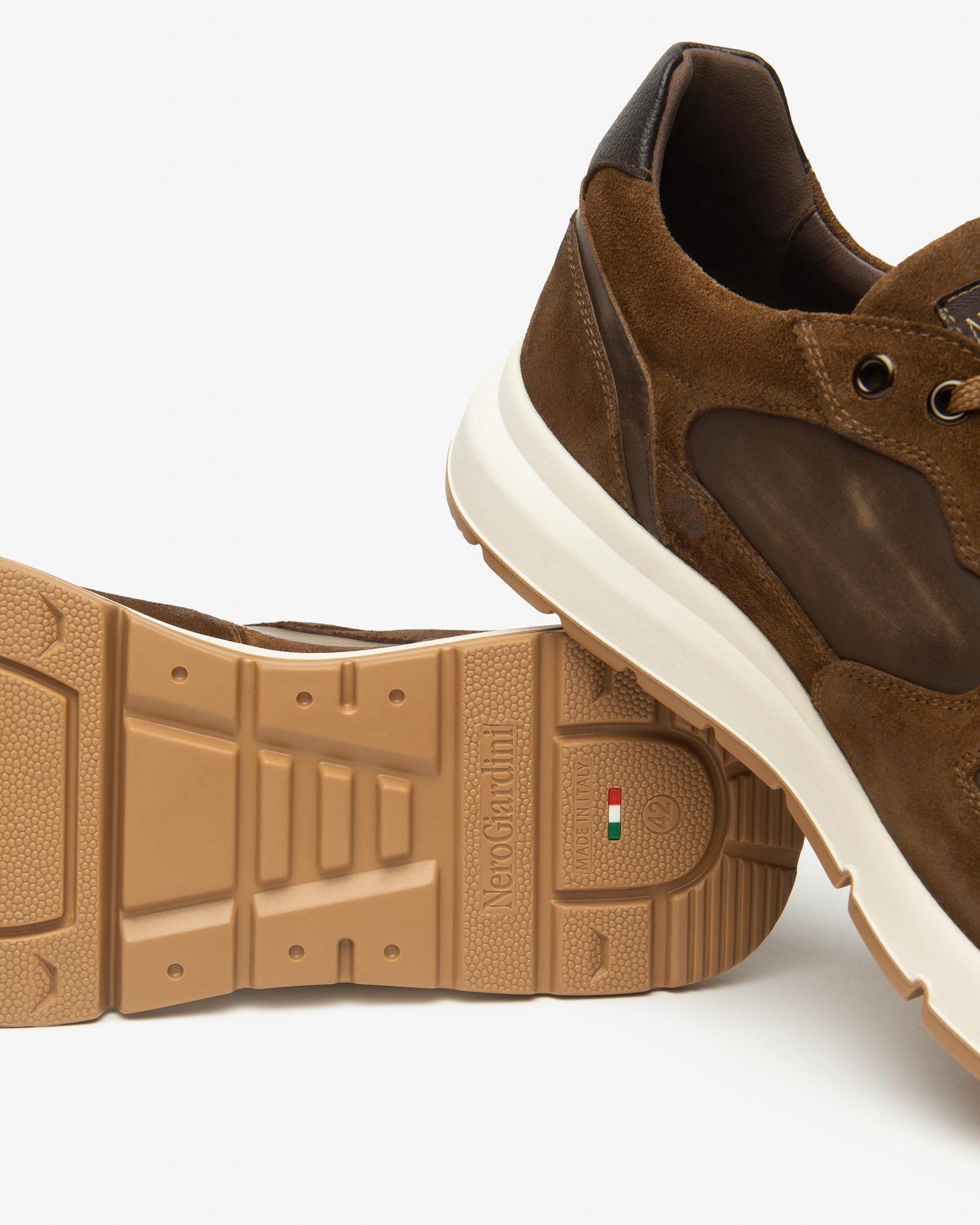 NeroGiardini Sneakers Homme Cuir Velours Confort 39-46