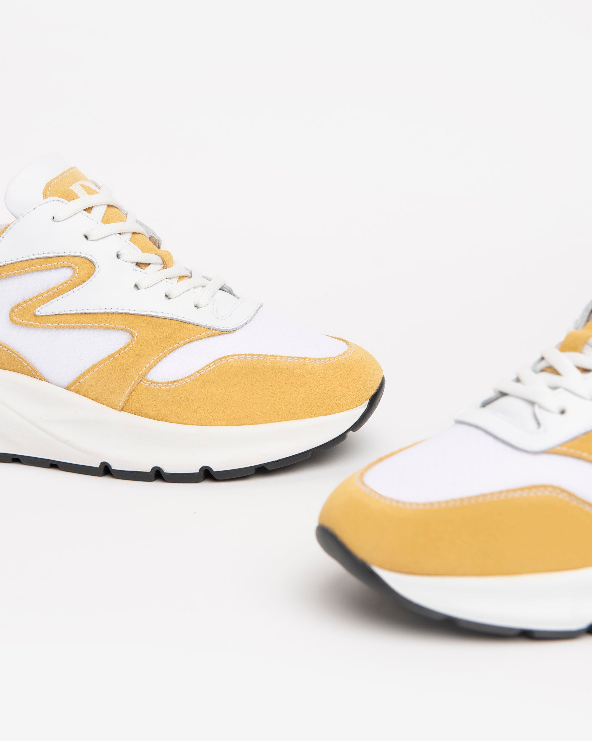 NeroGiardini Sneakers Femme Velours Semelle 4,5 cm DryGo