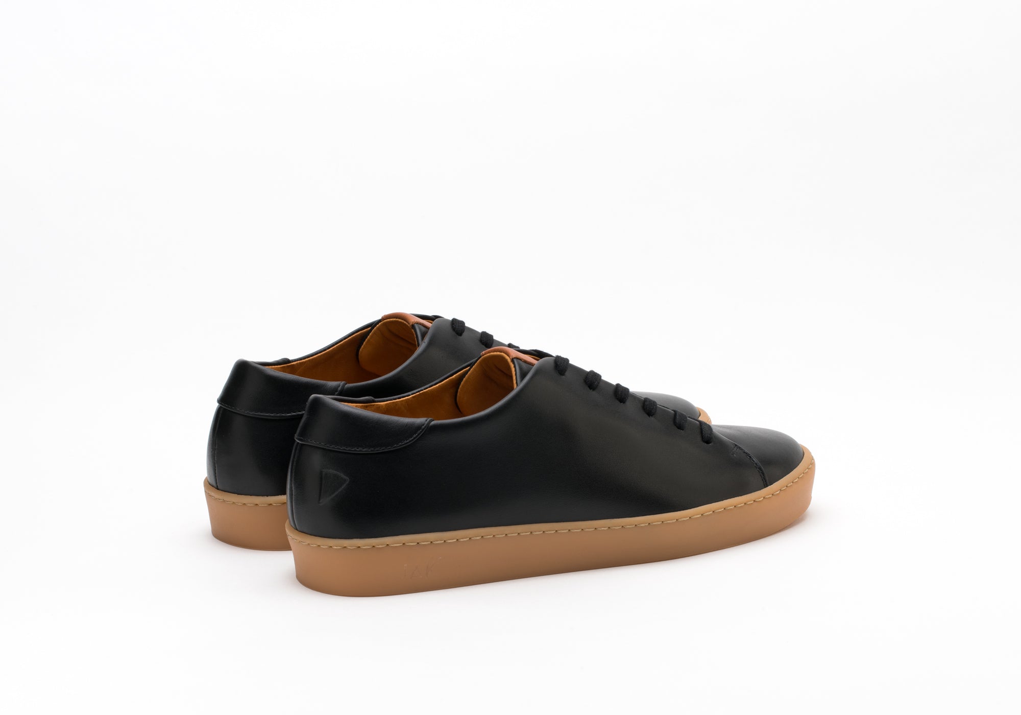 JAK Legacy Black Basket 39 Cuir Pleine Fleur