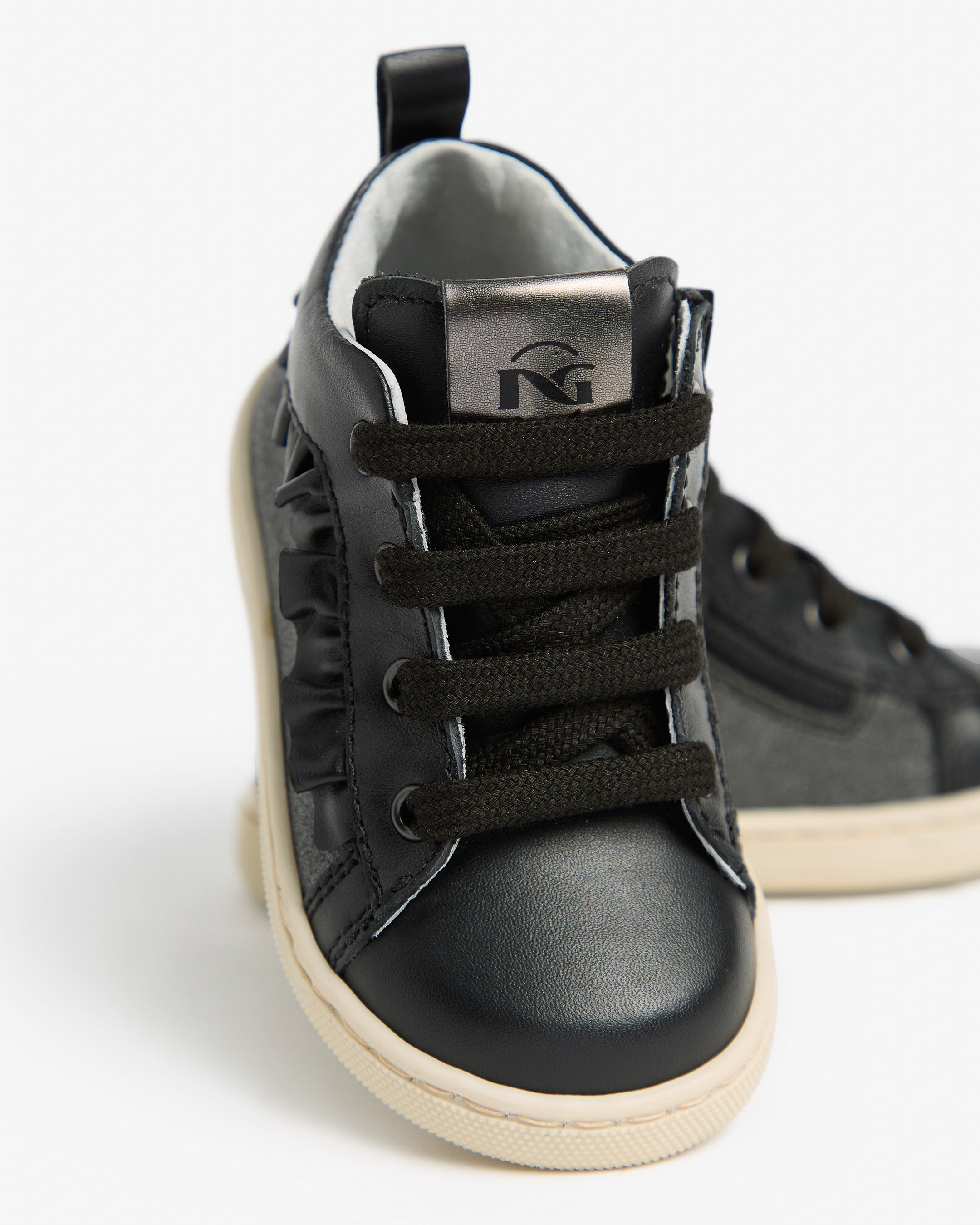 NeroGiardini Sneakers Junior Fille Cuir Semelle Légère