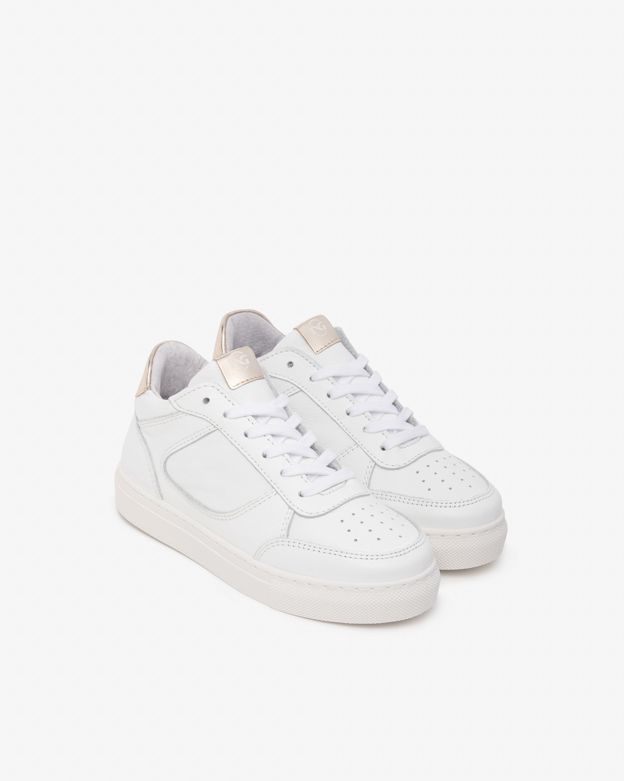 NeroGiardini Sneakers Fille Cuir Légères Lacets