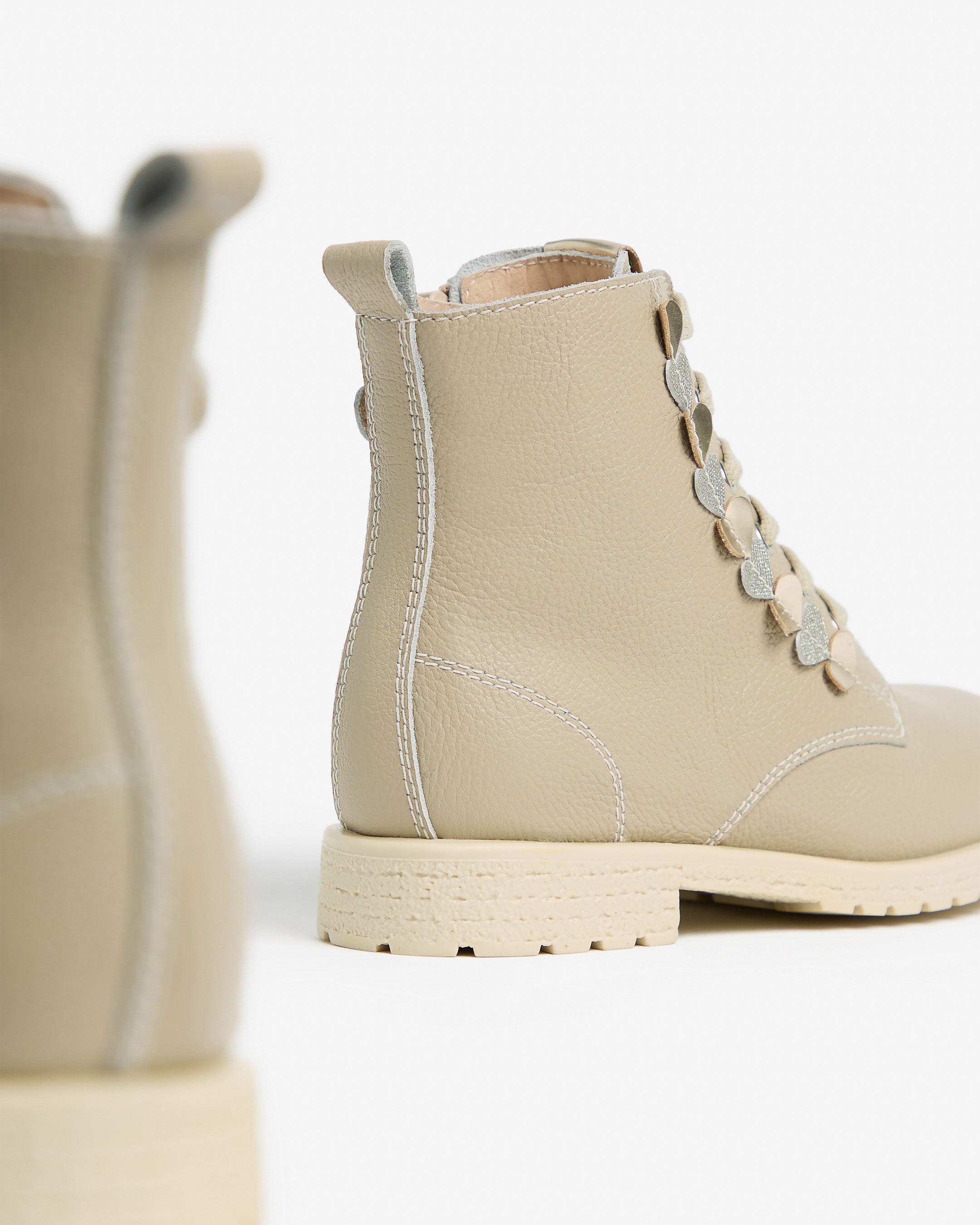 NeroGiardini Bottines Junior Fille Cuir Confort