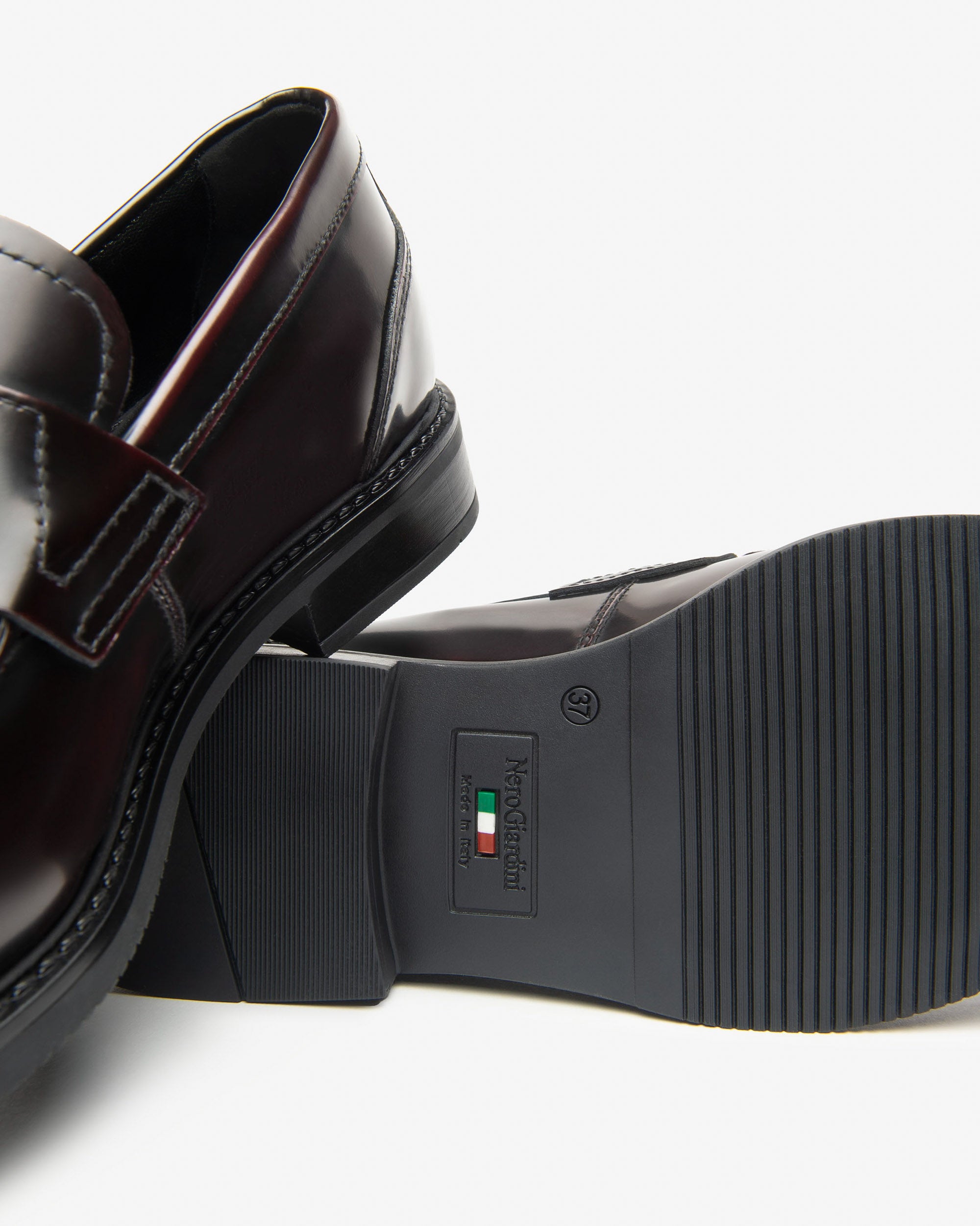 NeroGiardini Mocassins Femme en Cuir Bureau Confort