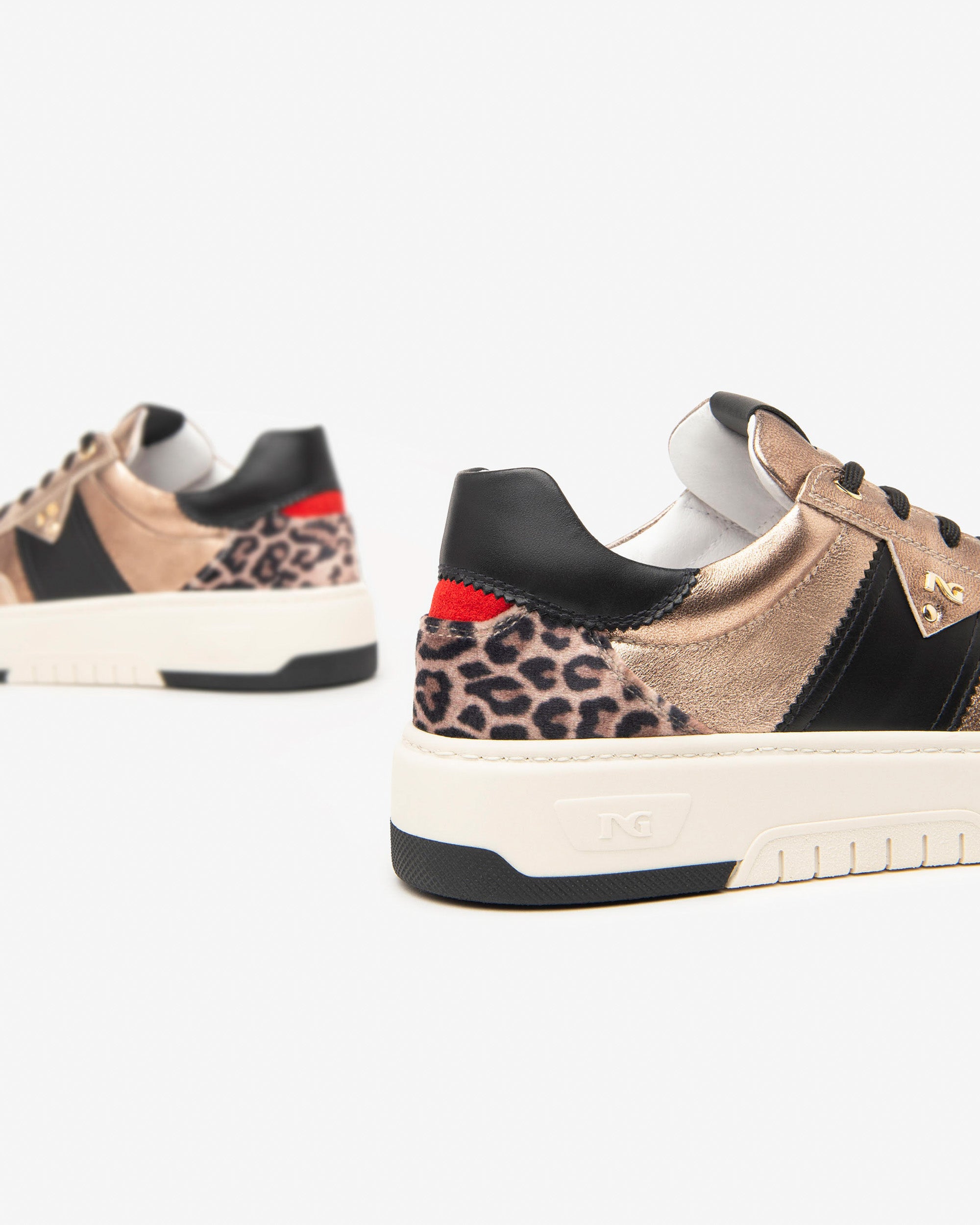 NeroGiardini Sneakers Femme Cuir Velours Memory