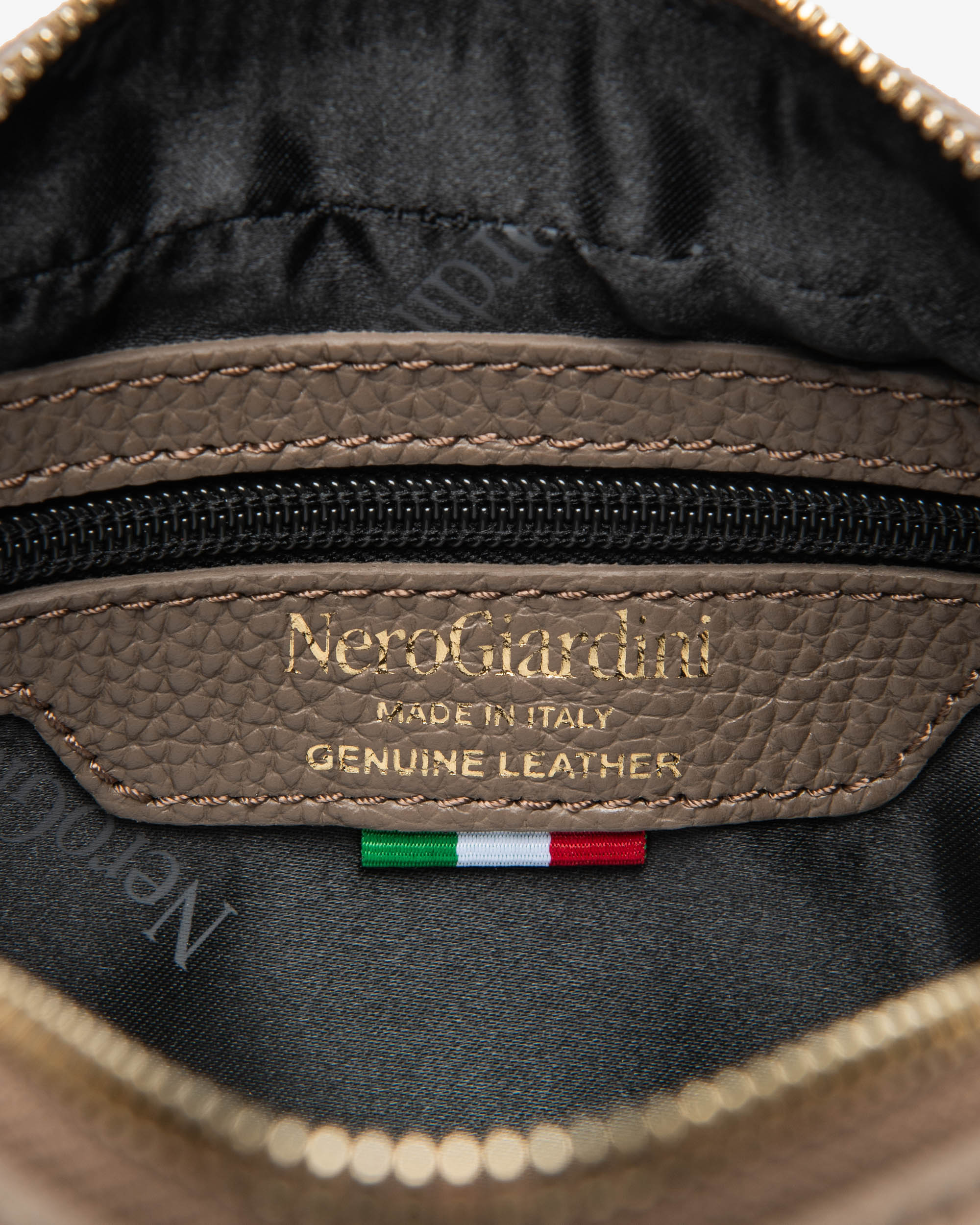 NeroGiardini Sac Bandoulière Femme Daim Zip