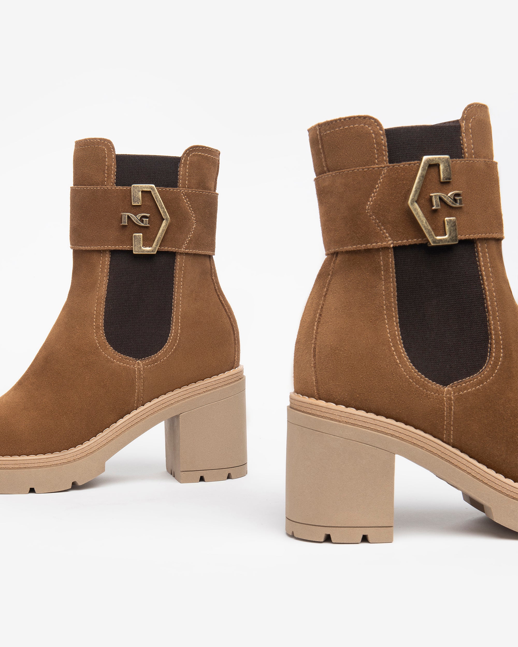 NeroGiardini Bottines Chelsea Femme Velours Hiver