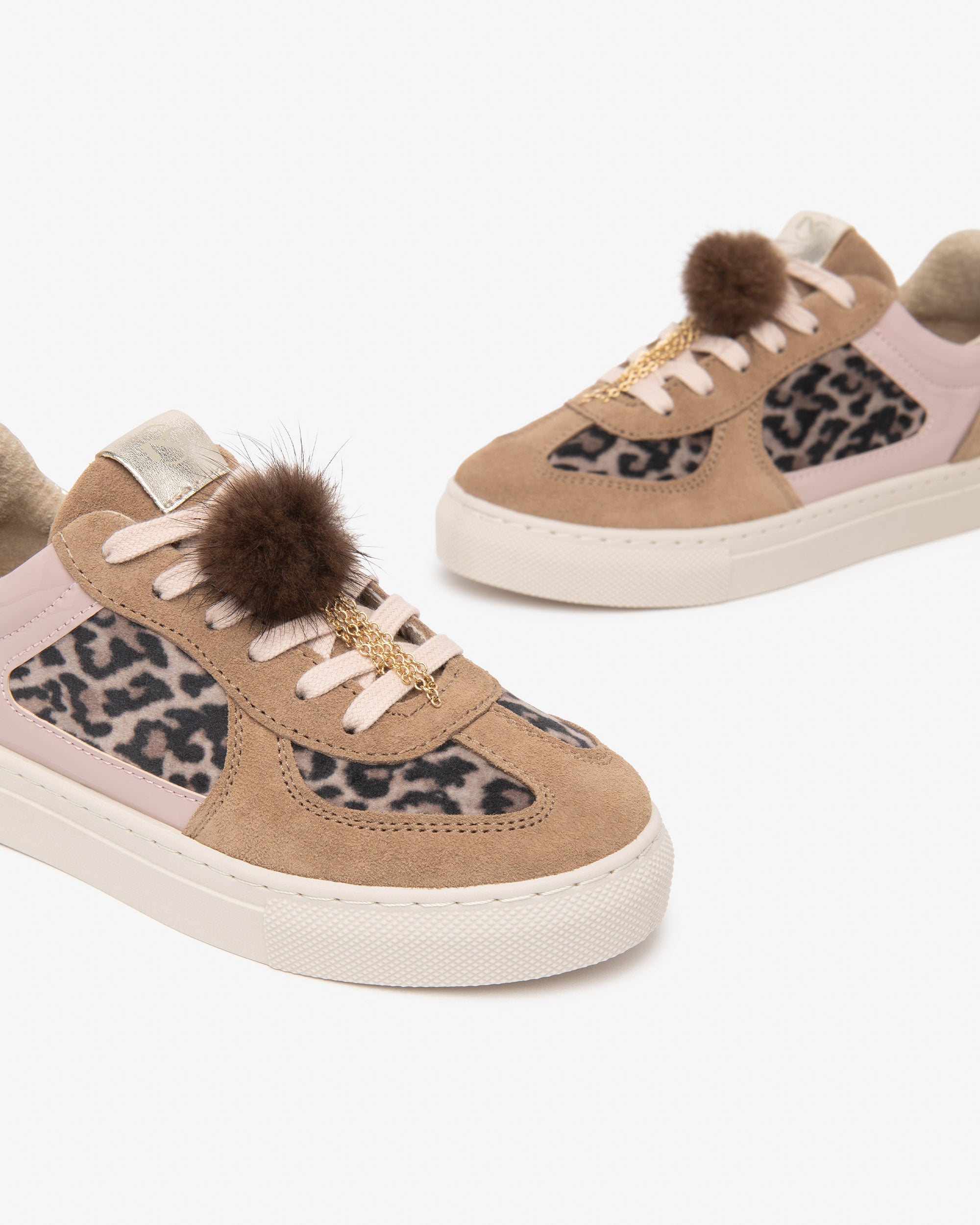 NeroGiardini Sneakers sneakers fille cuir velours pompon