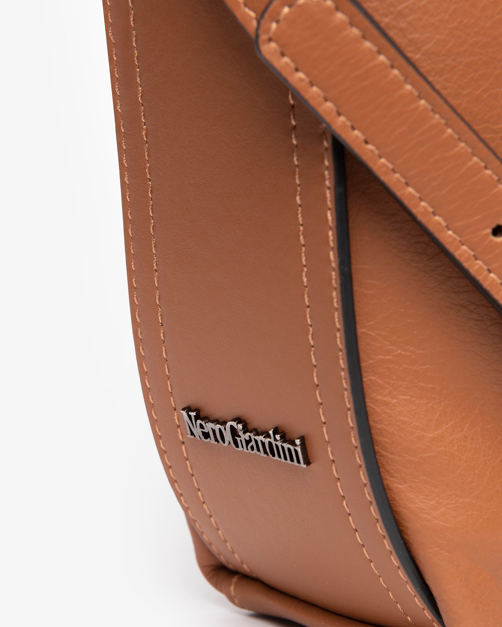 NeroGiardini Sacs Besace Femme en Cuir Hobo Épaule
