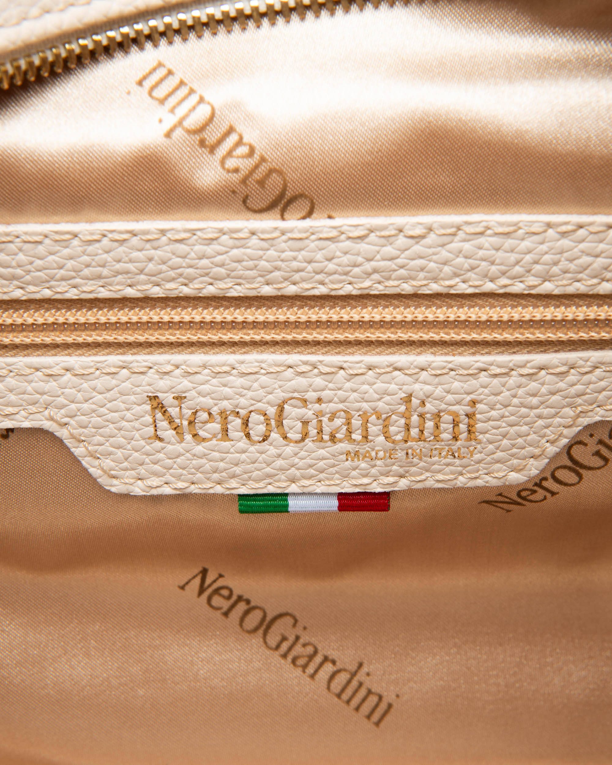 NeroGiardini Sacs Épaule Femme Matière Technique PZ