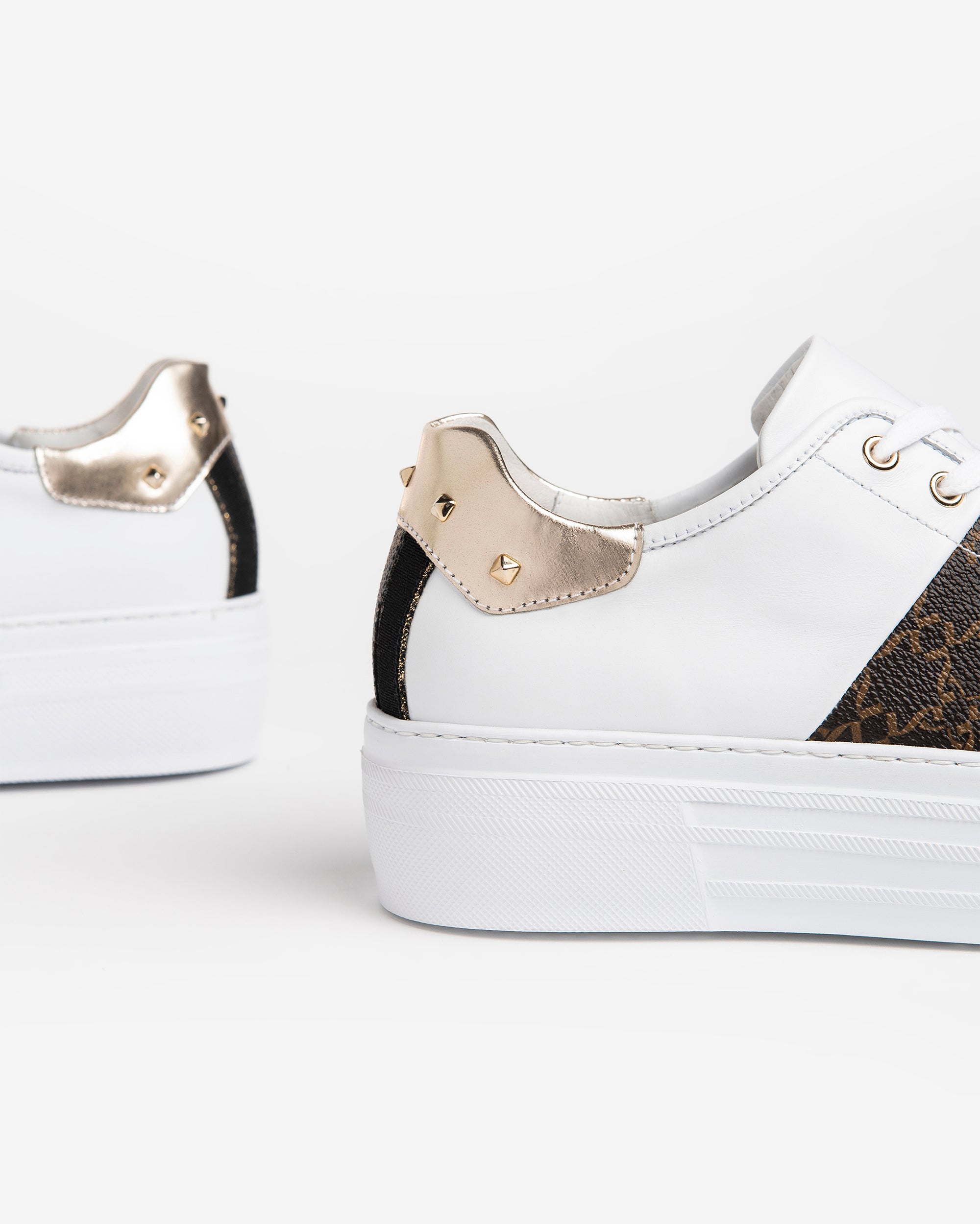 NeroGiardini Sneakers Femme Cuir DryGo Confort